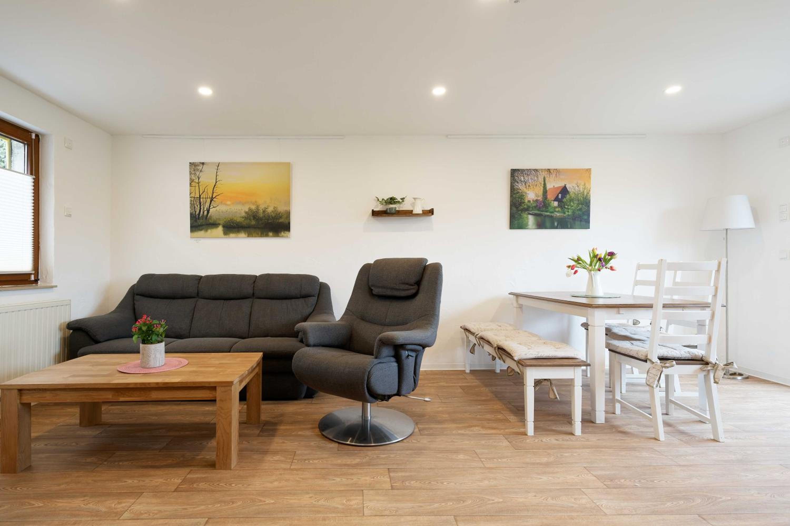 Two-Bedroom House photo 1
