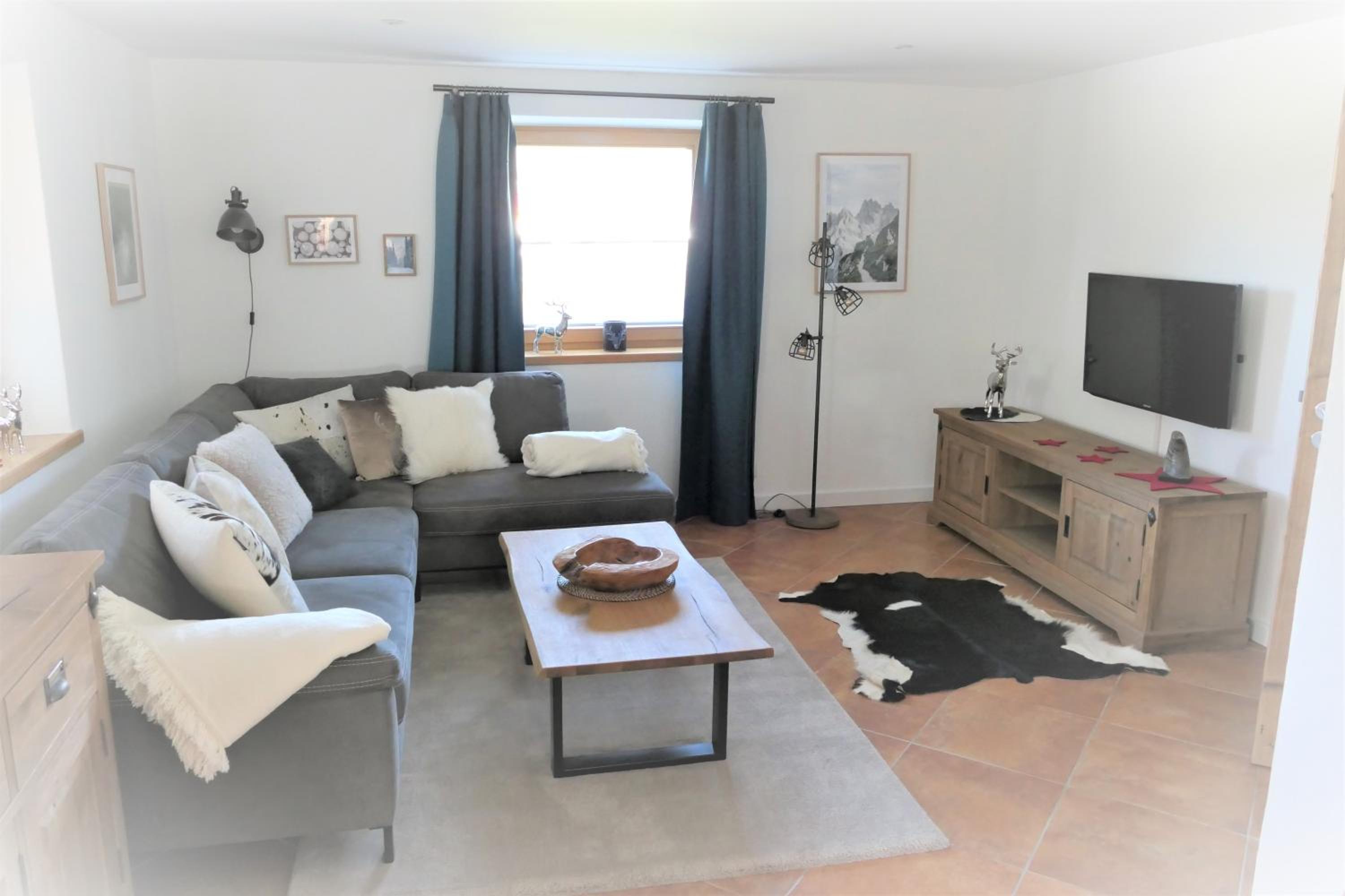 Deluxe Apartment photo 2