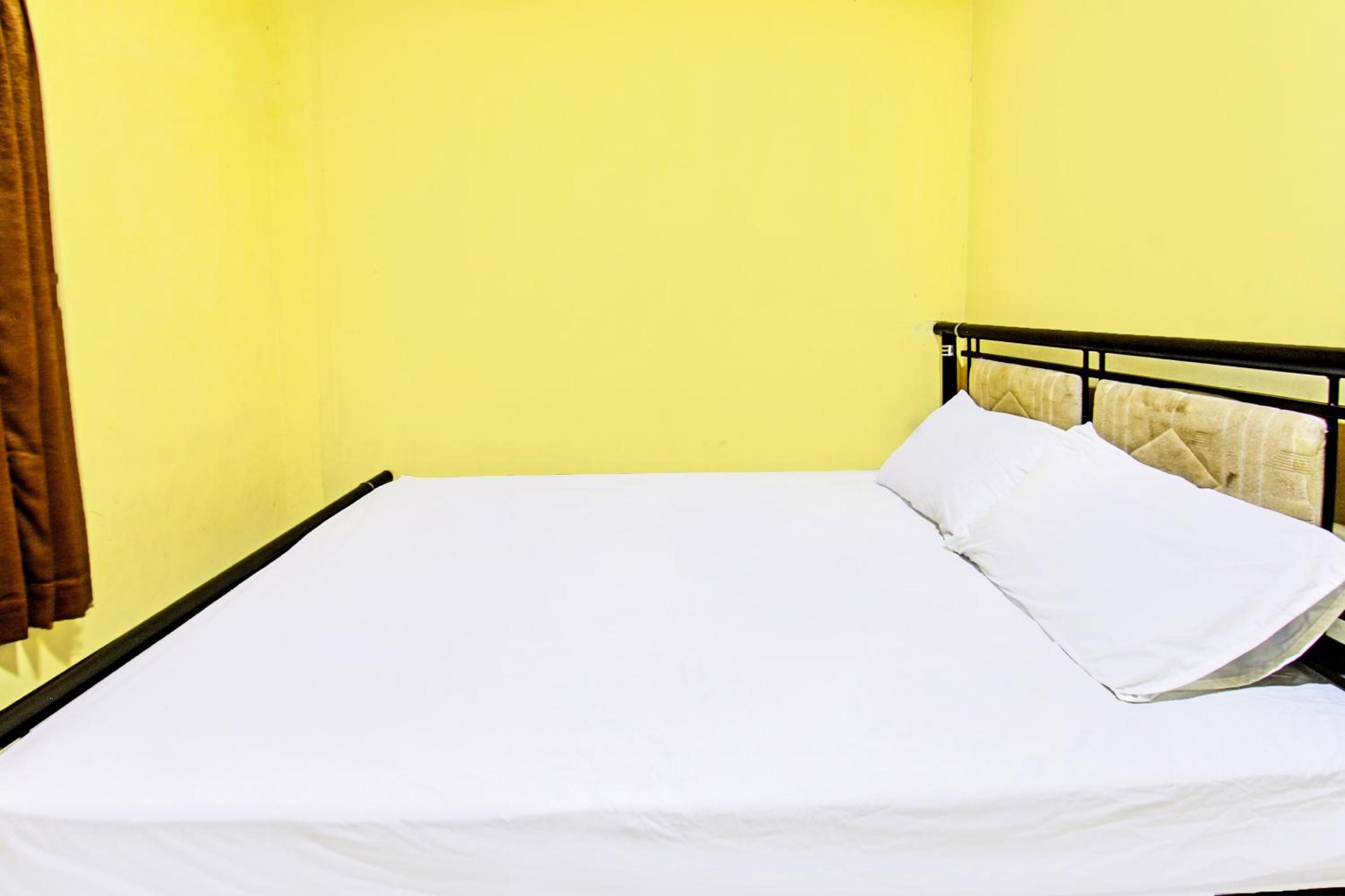 Double Room - Photo 13