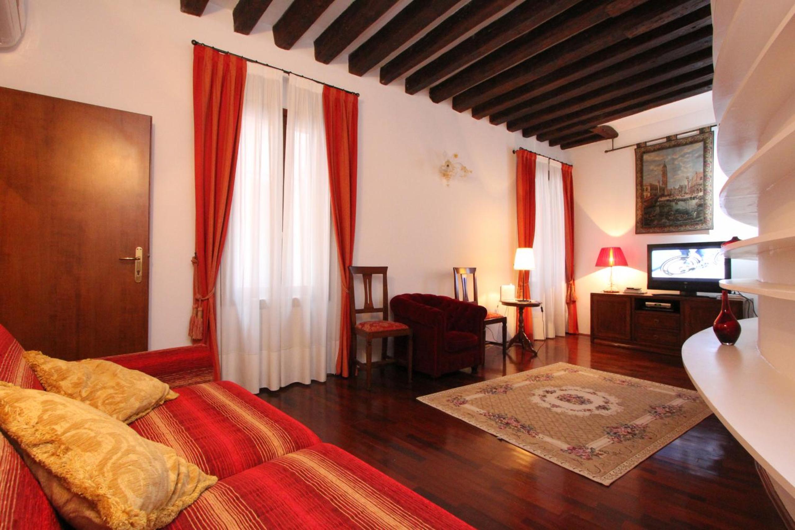 Capitello Three-Bedroom Apartment photo 1