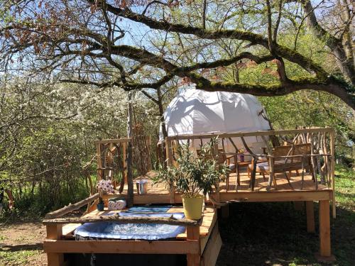 Tent - Photo 4