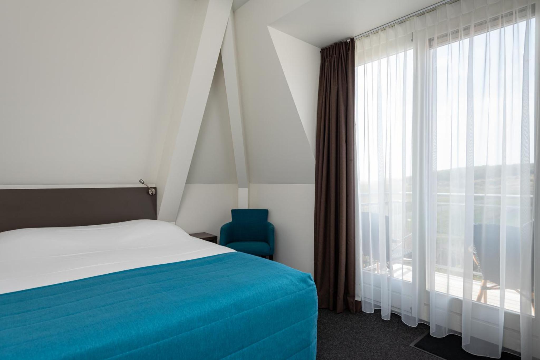 Double Room with Balcony and Sea View photo 3