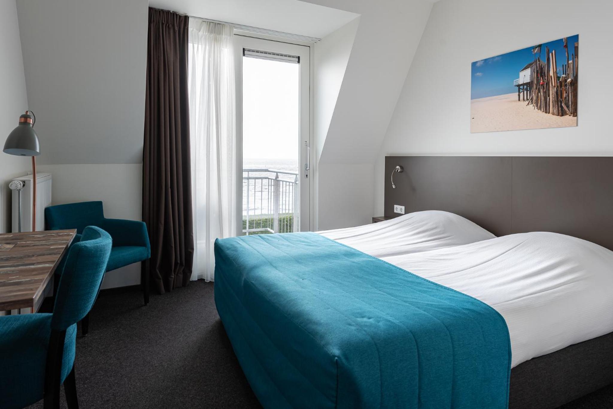 Double Room with Balcony and Sea View photo 1