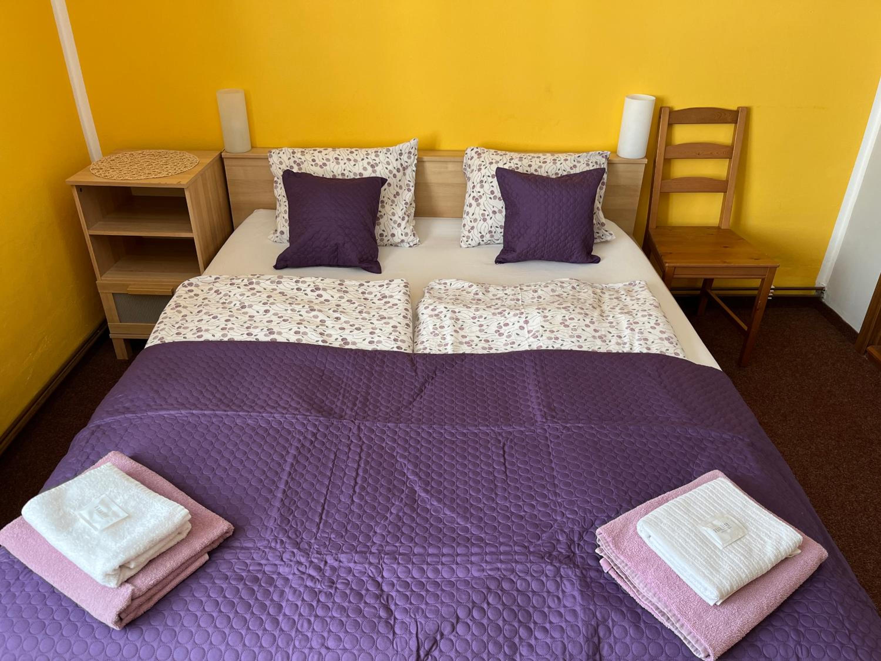 Double Room - Photo 1