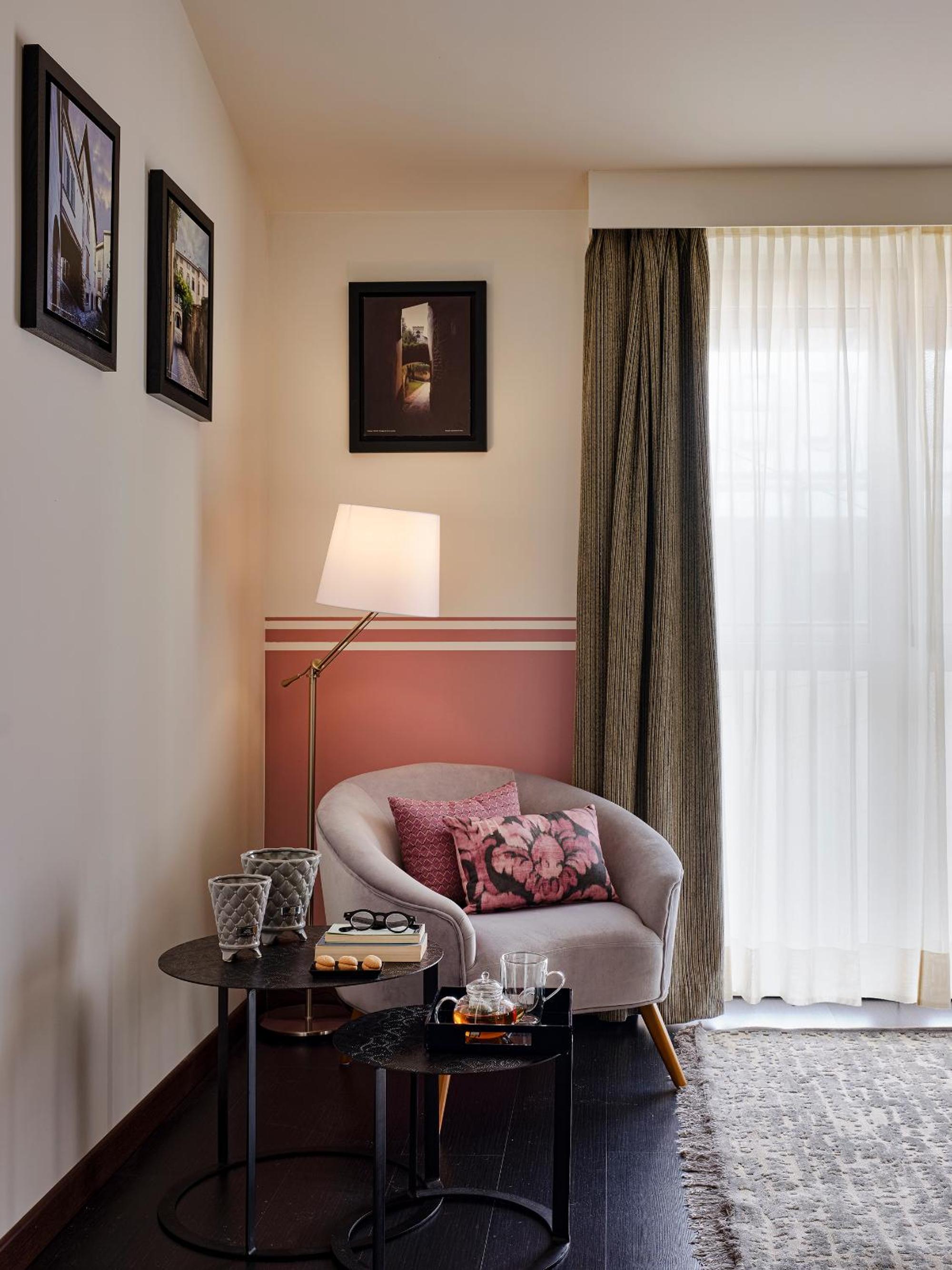 Suite - Photo 4