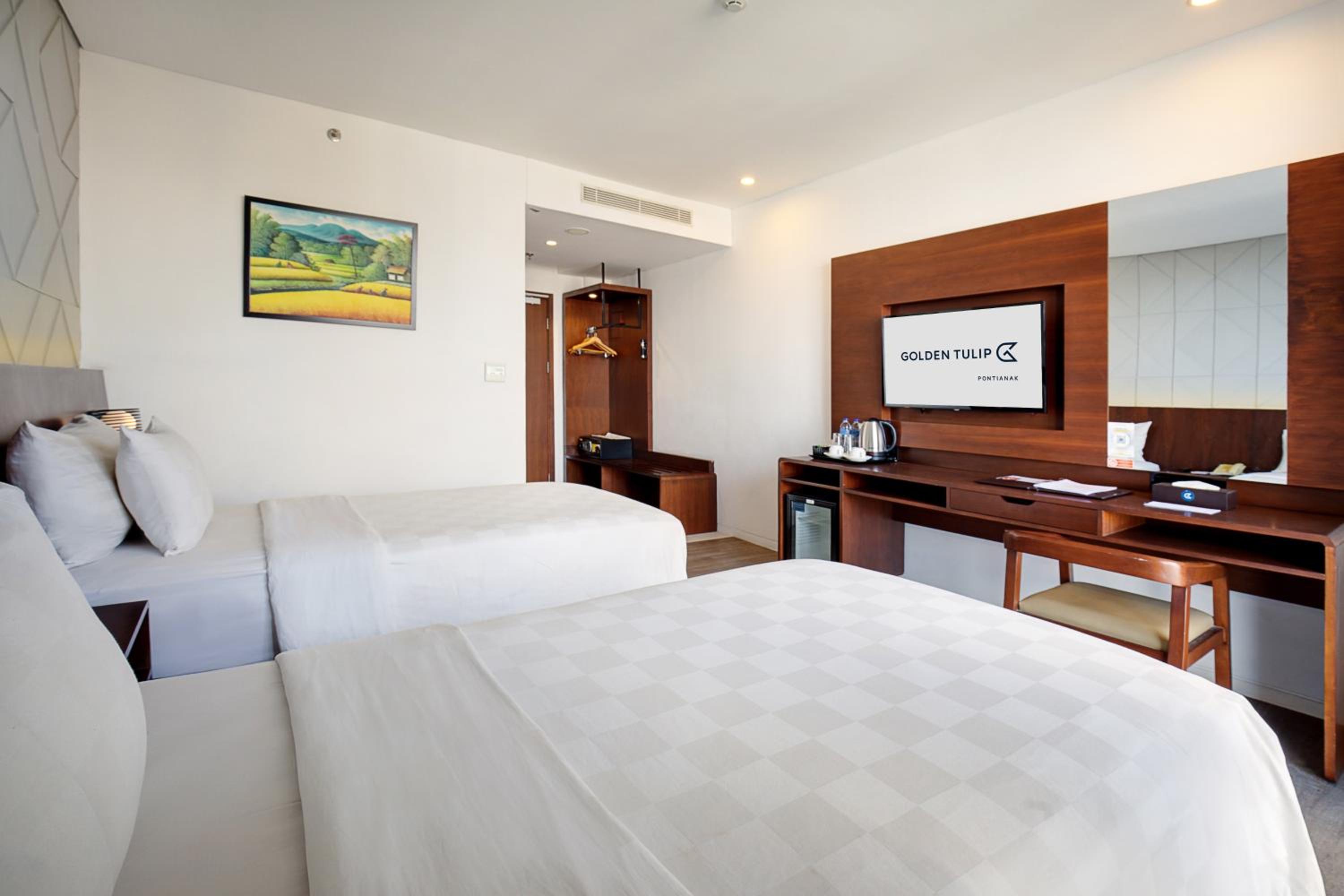 Deluxe Twin Room photo 3