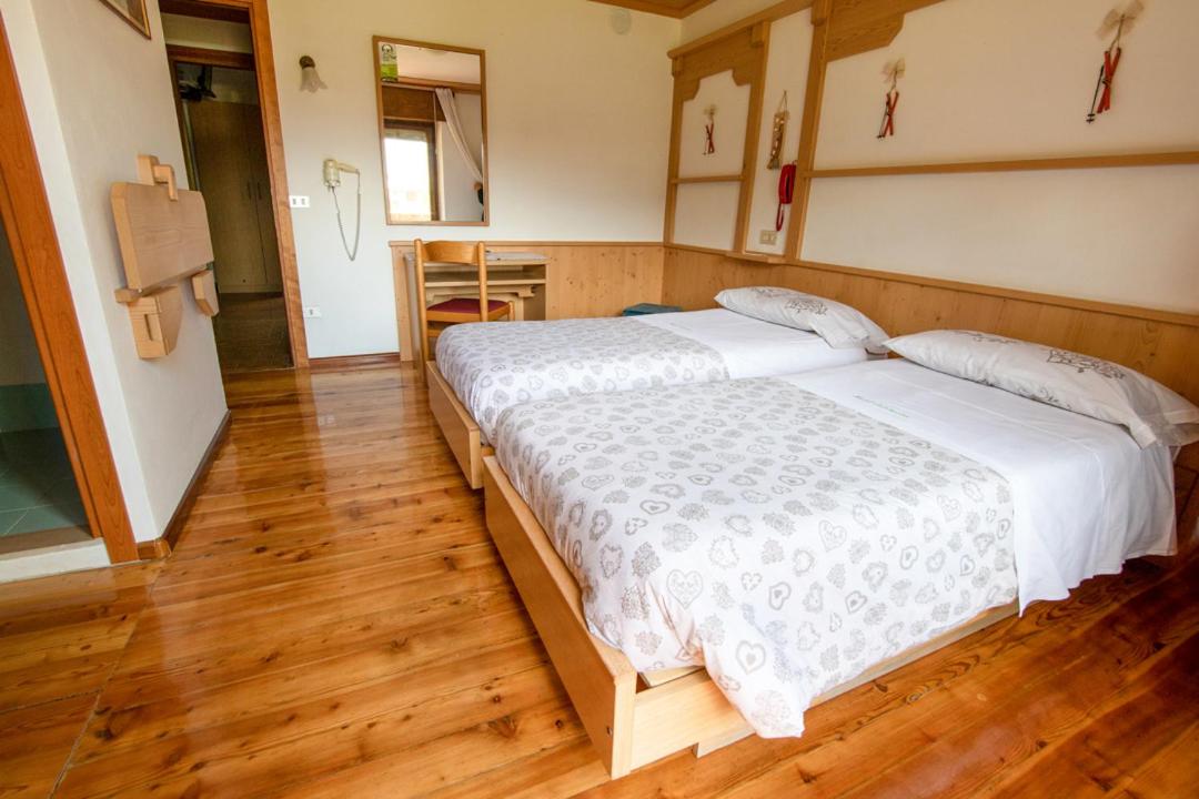 Double Room with Balcony photo 2
