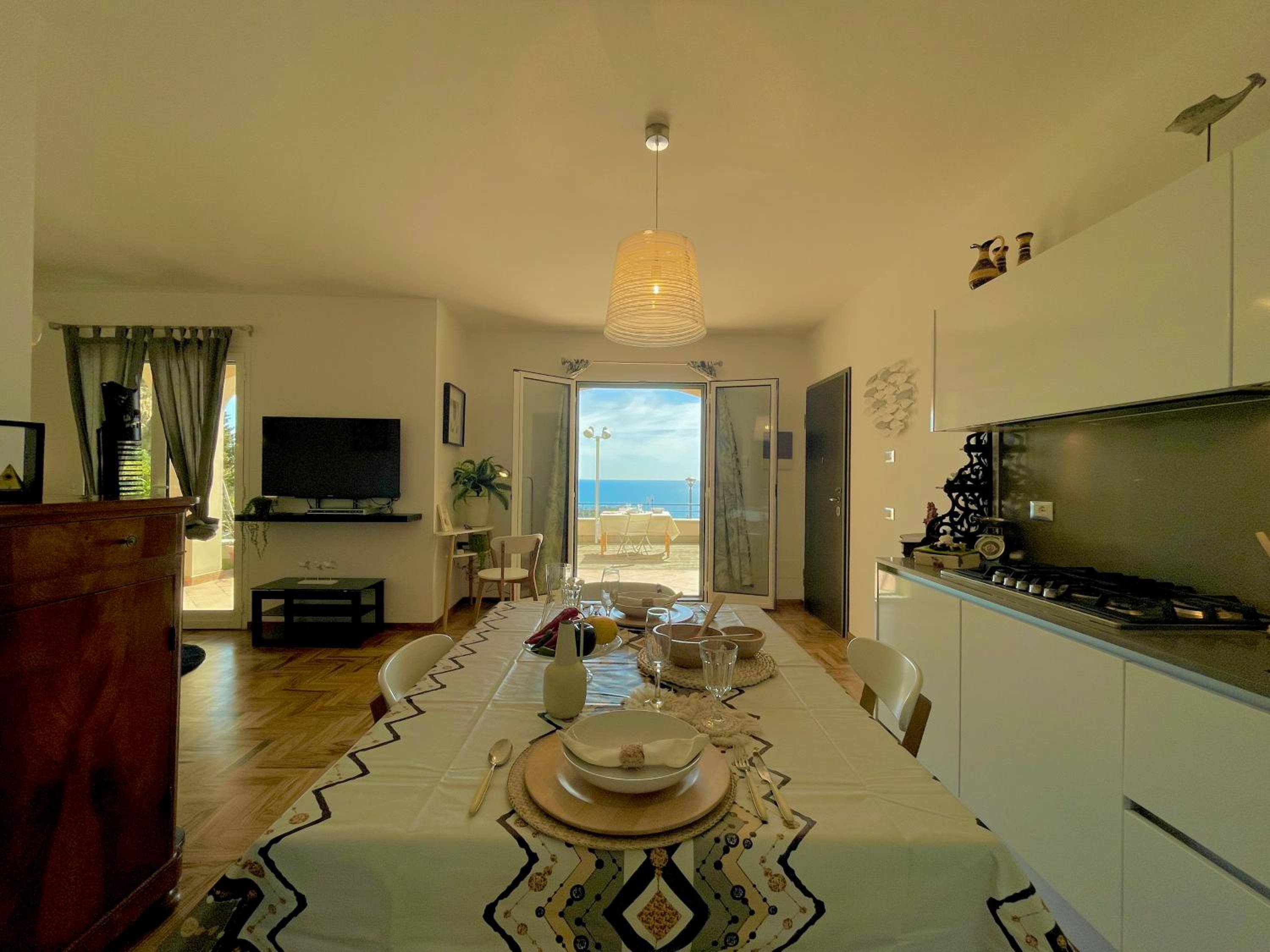 Apartment with Sea View photo 2