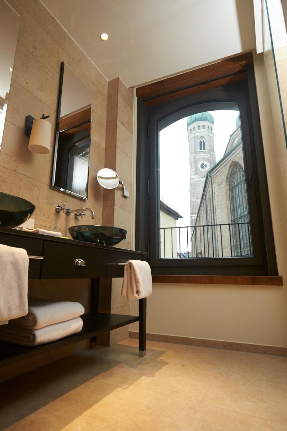 DO & CO Hotel München - Photo 51