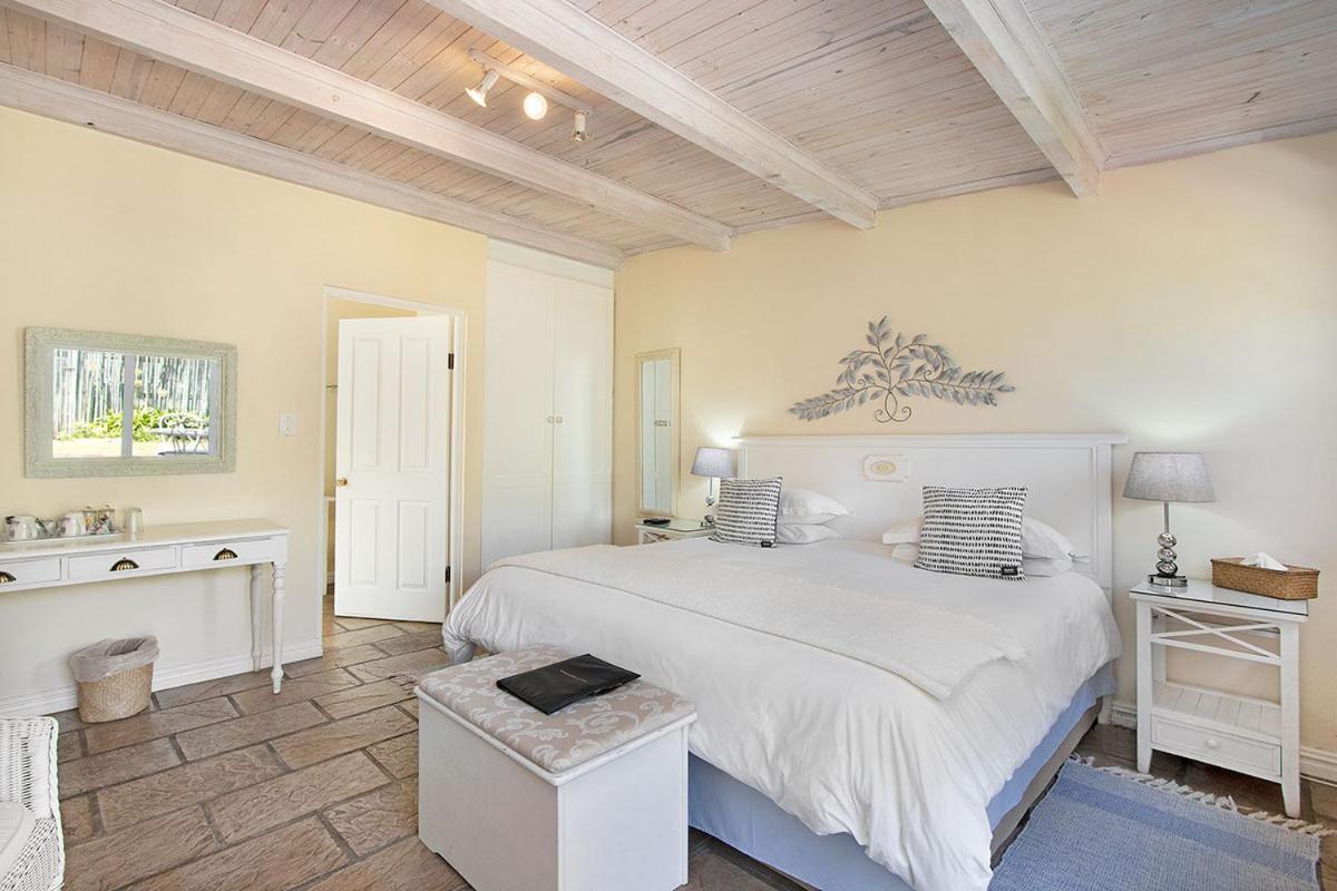 King Room with Garden View photo 2