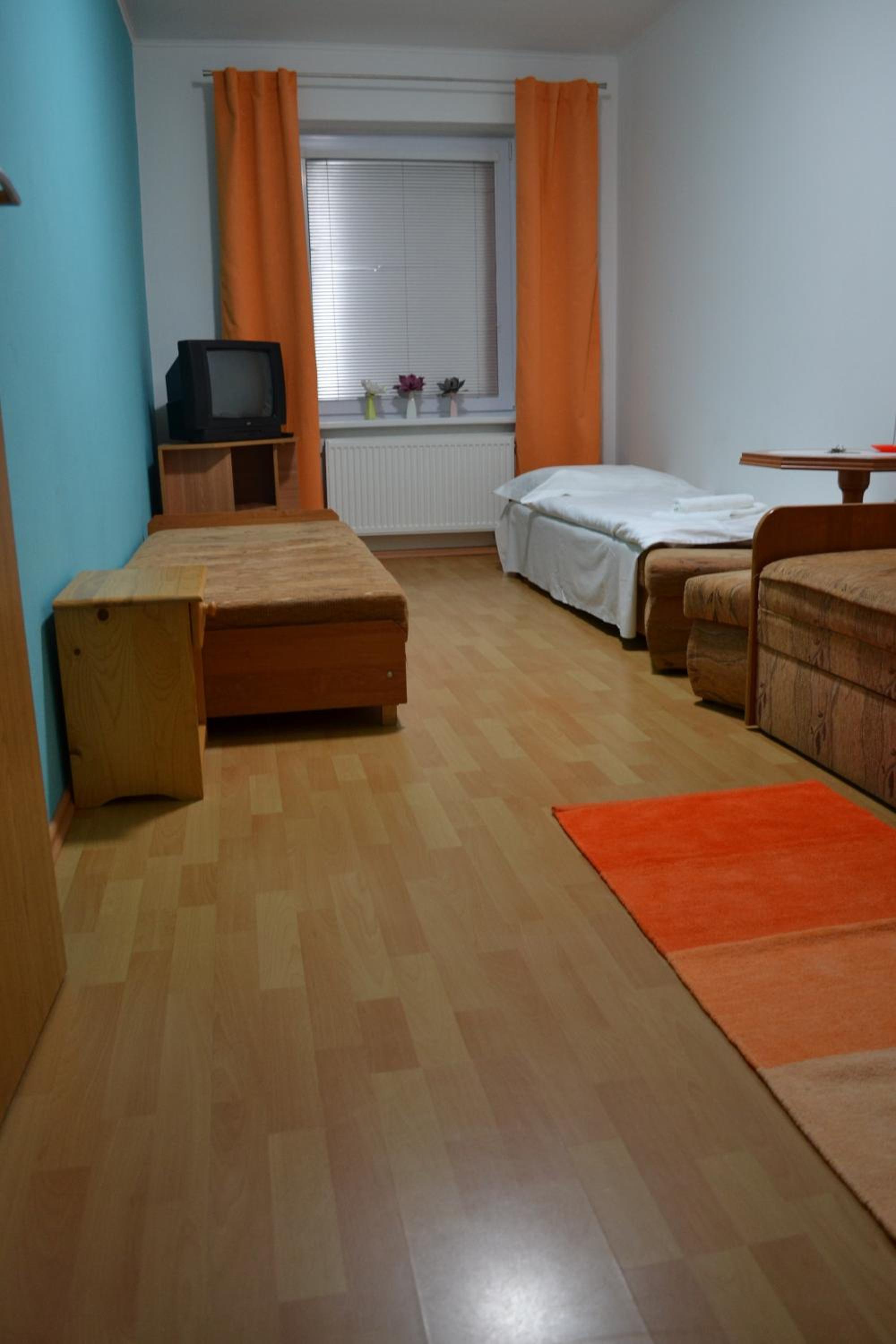 Family Room photo 2