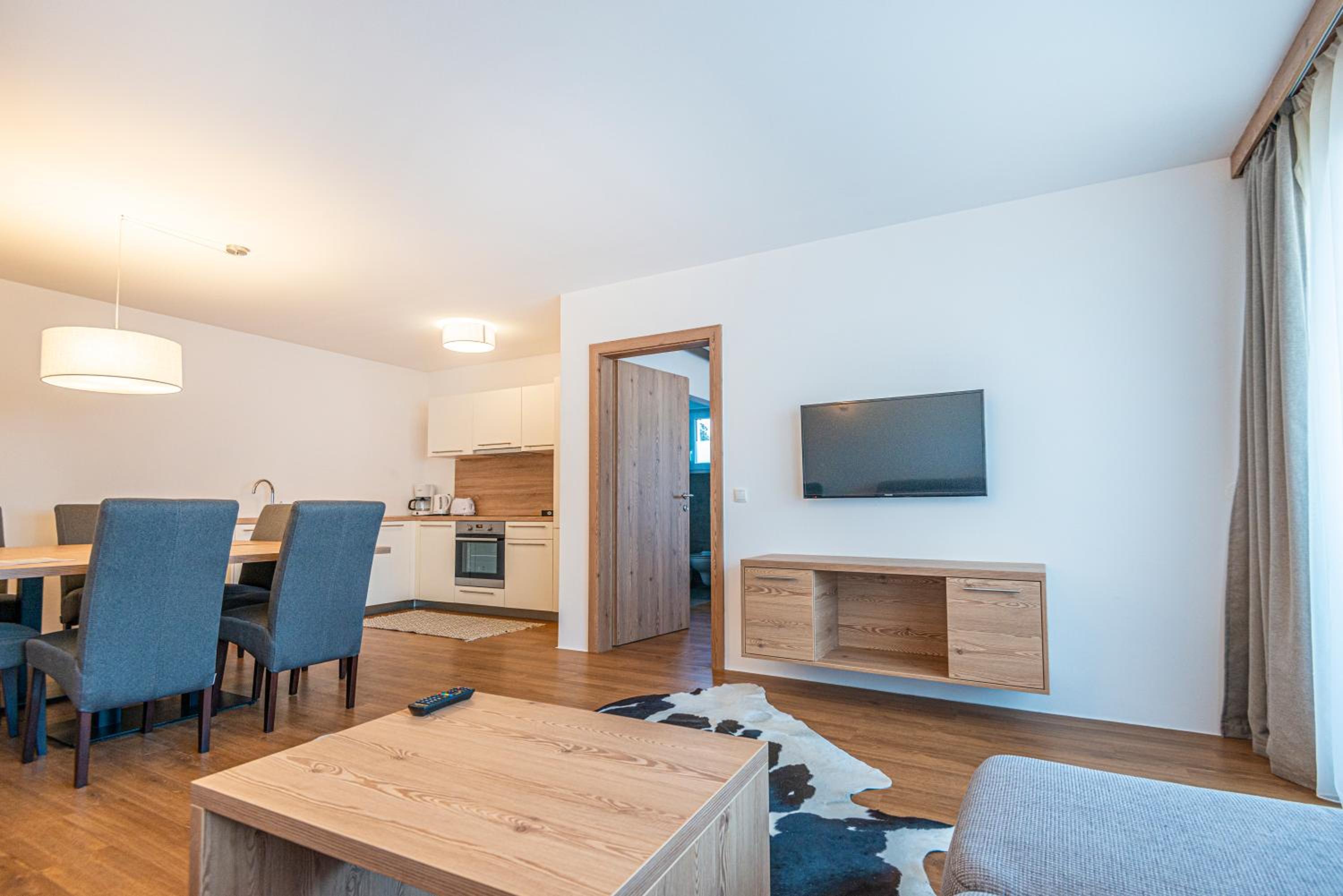 Comfort Penthouse Two-Bedroom Apartment Plus