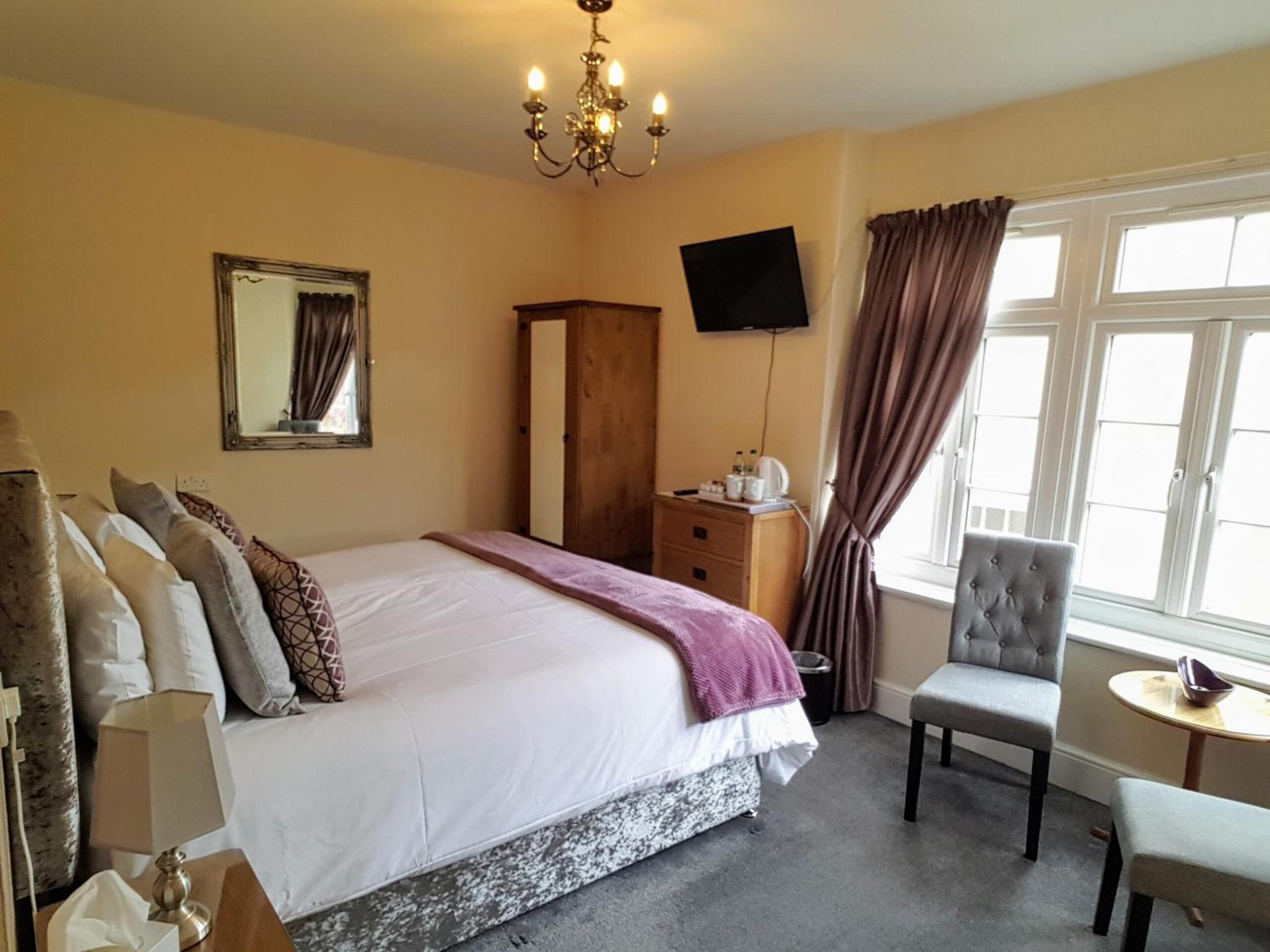 Superior King Room photo 2