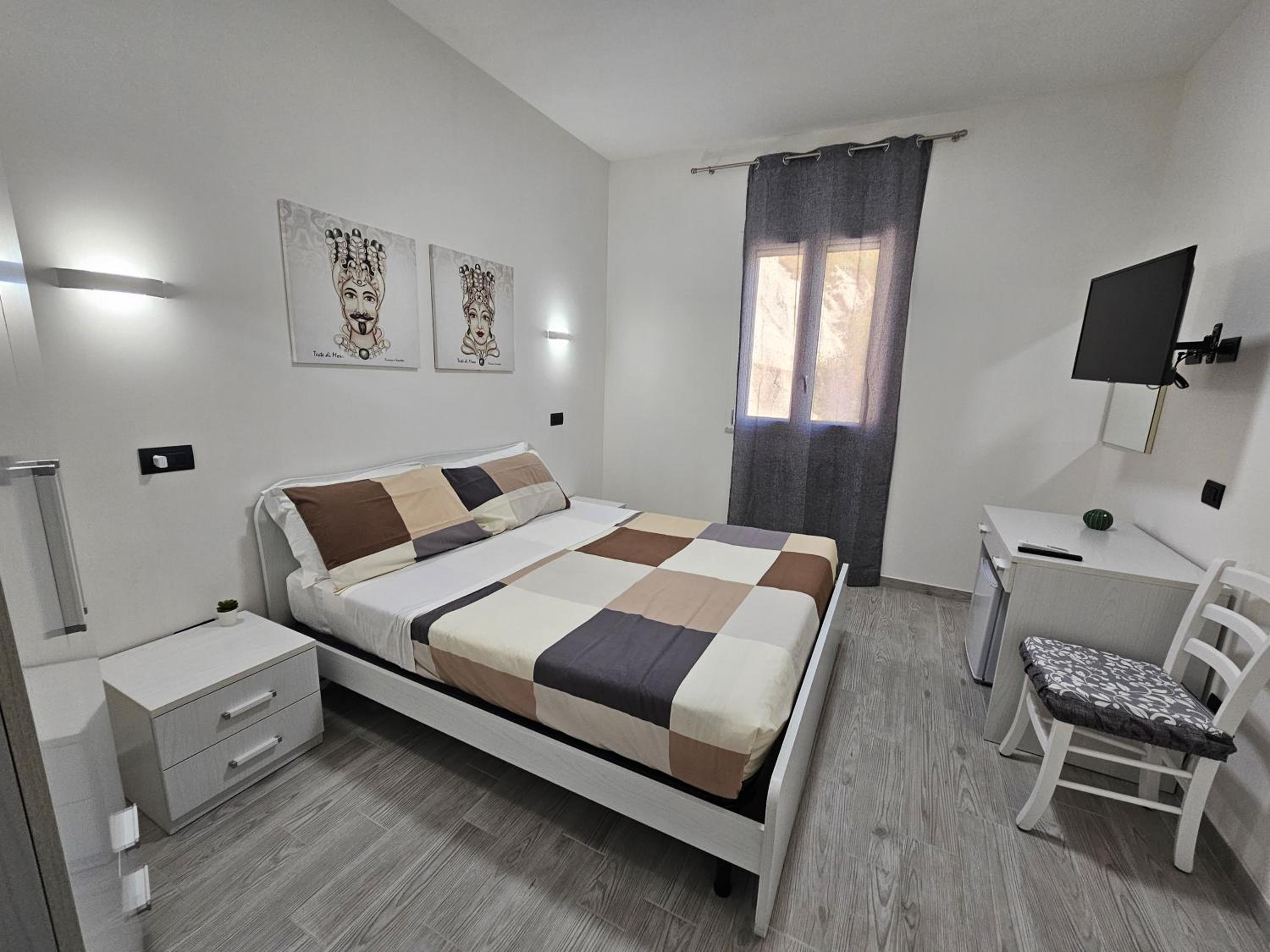 Double Room With Private Bathroom