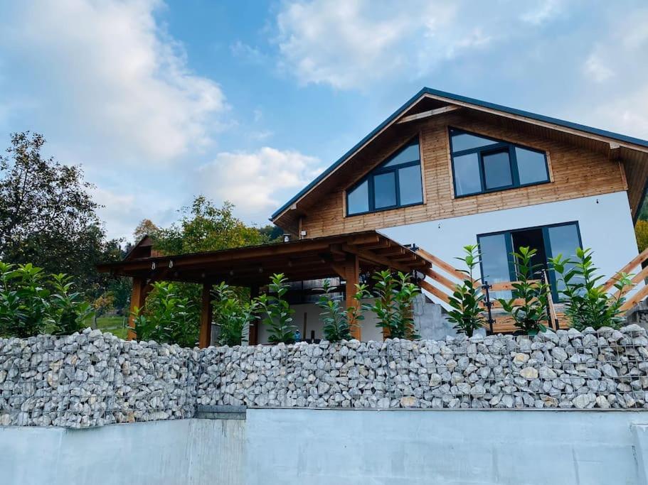 Chalet photo 1