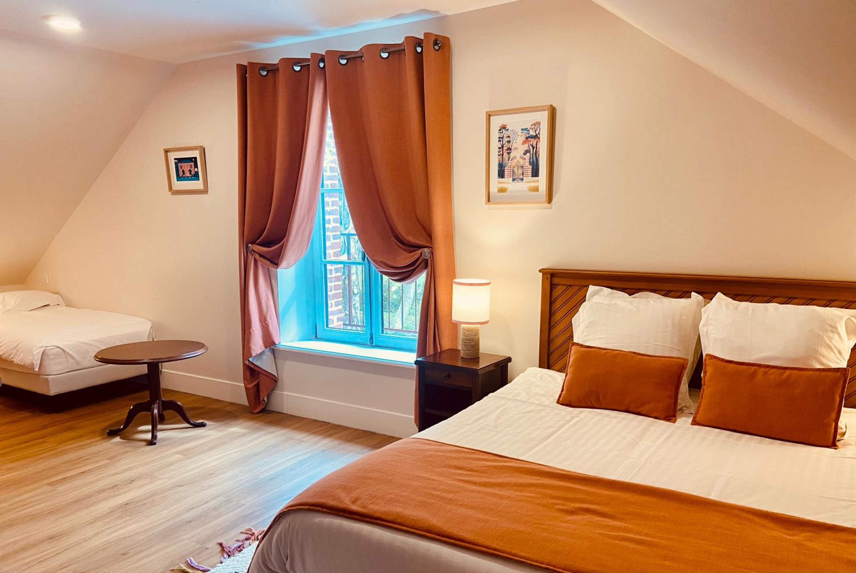 Family Double Room - Photo 7