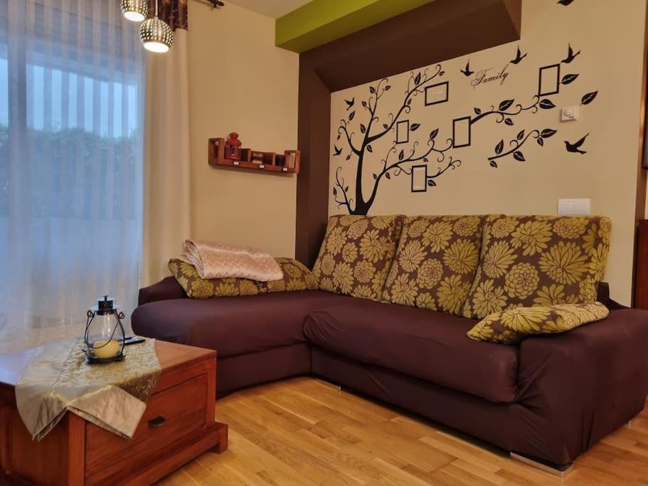 Apartment photo 2