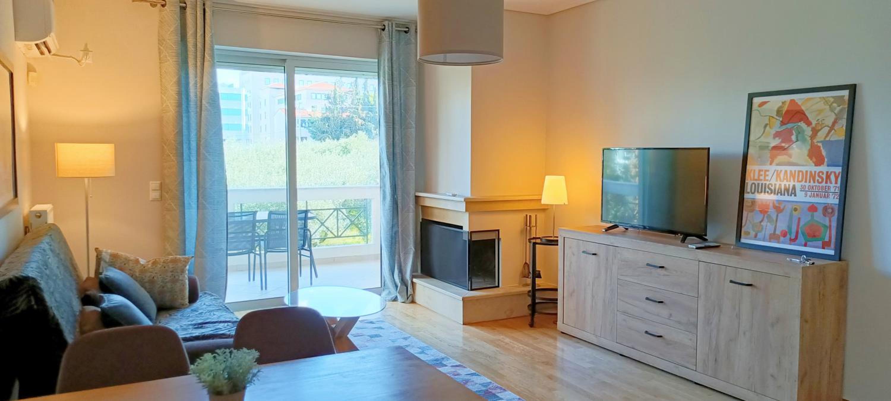 Apartment with Garden View
