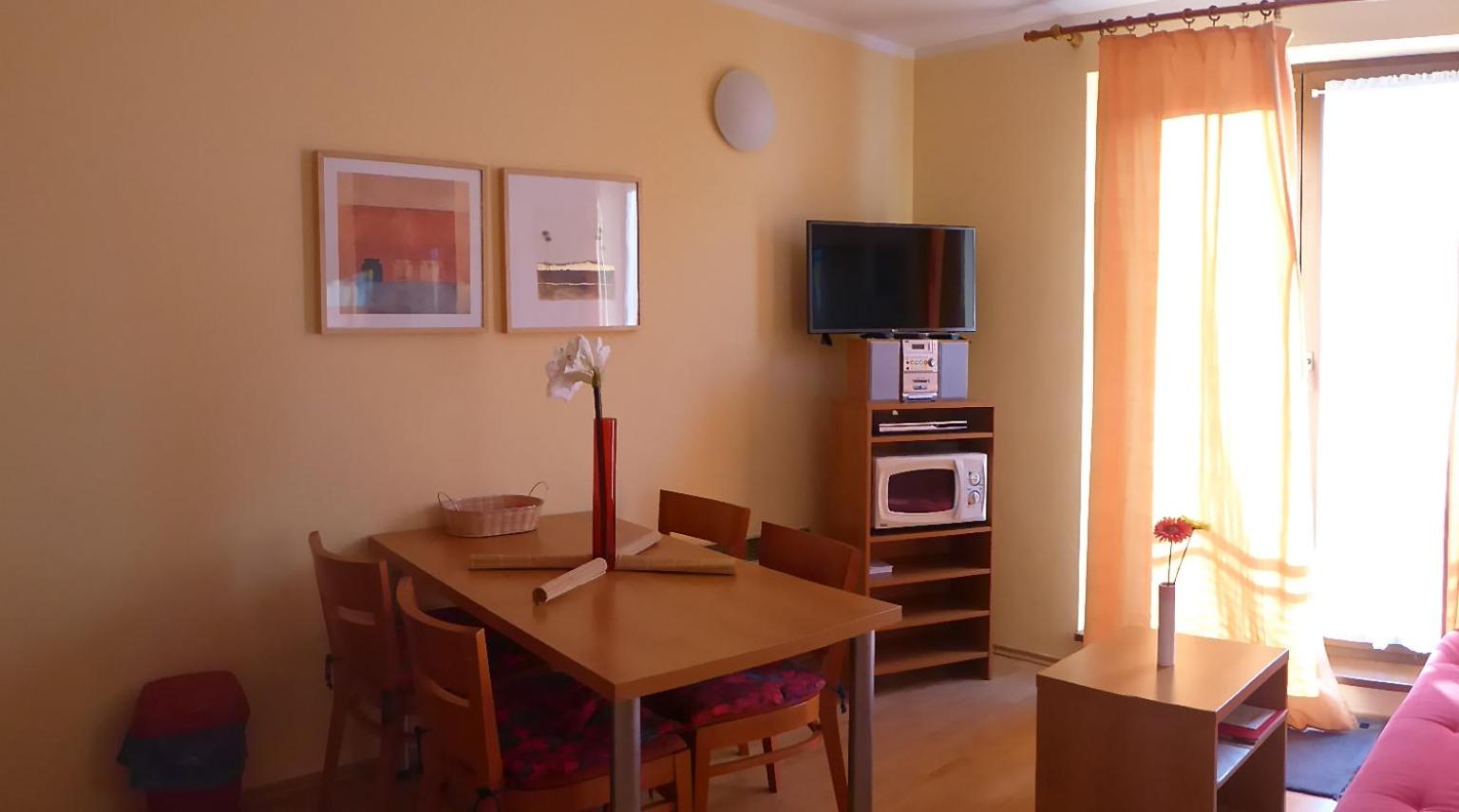 Two-Bedroom Apartment photo 2