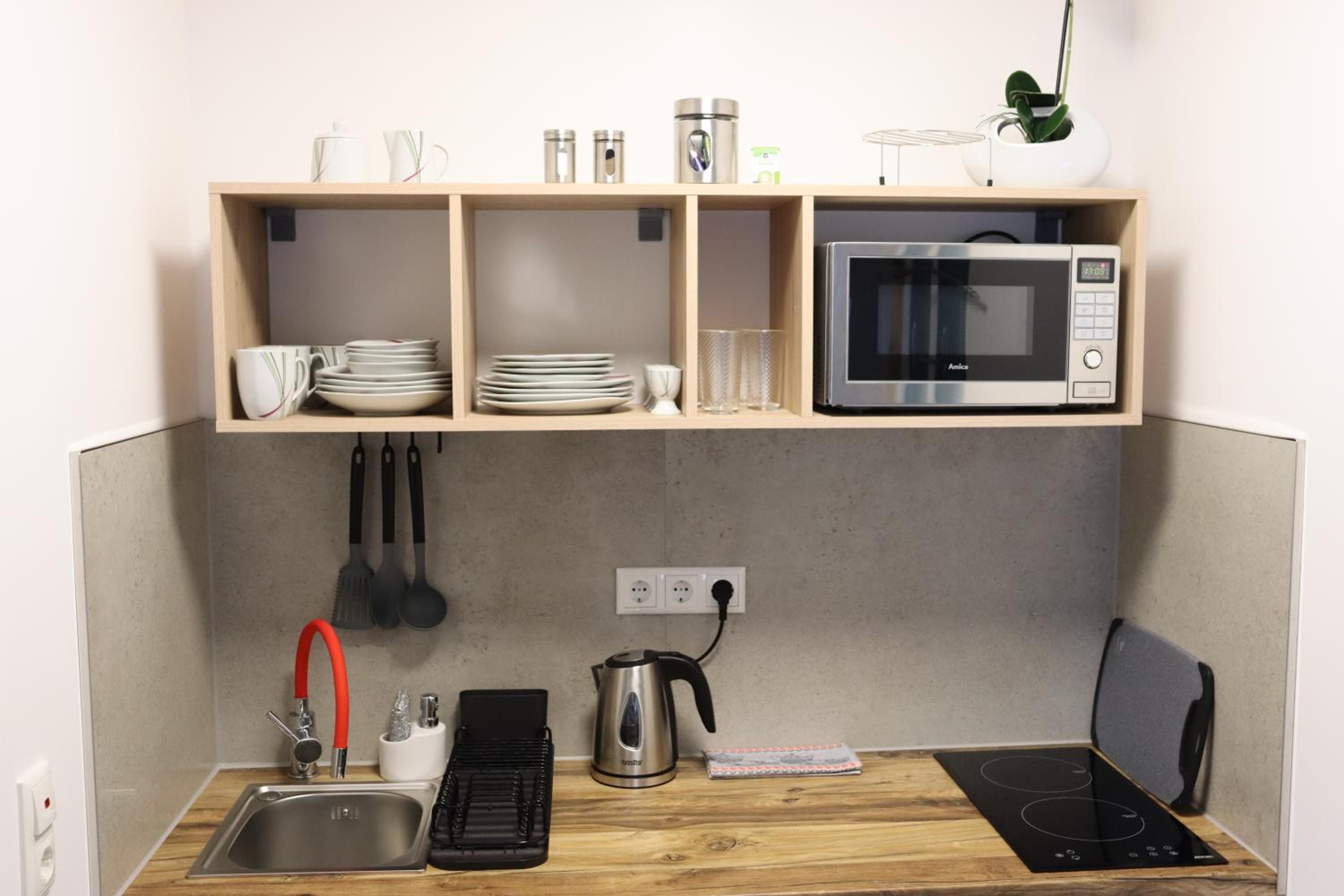 Studio Apartment - Photo 9