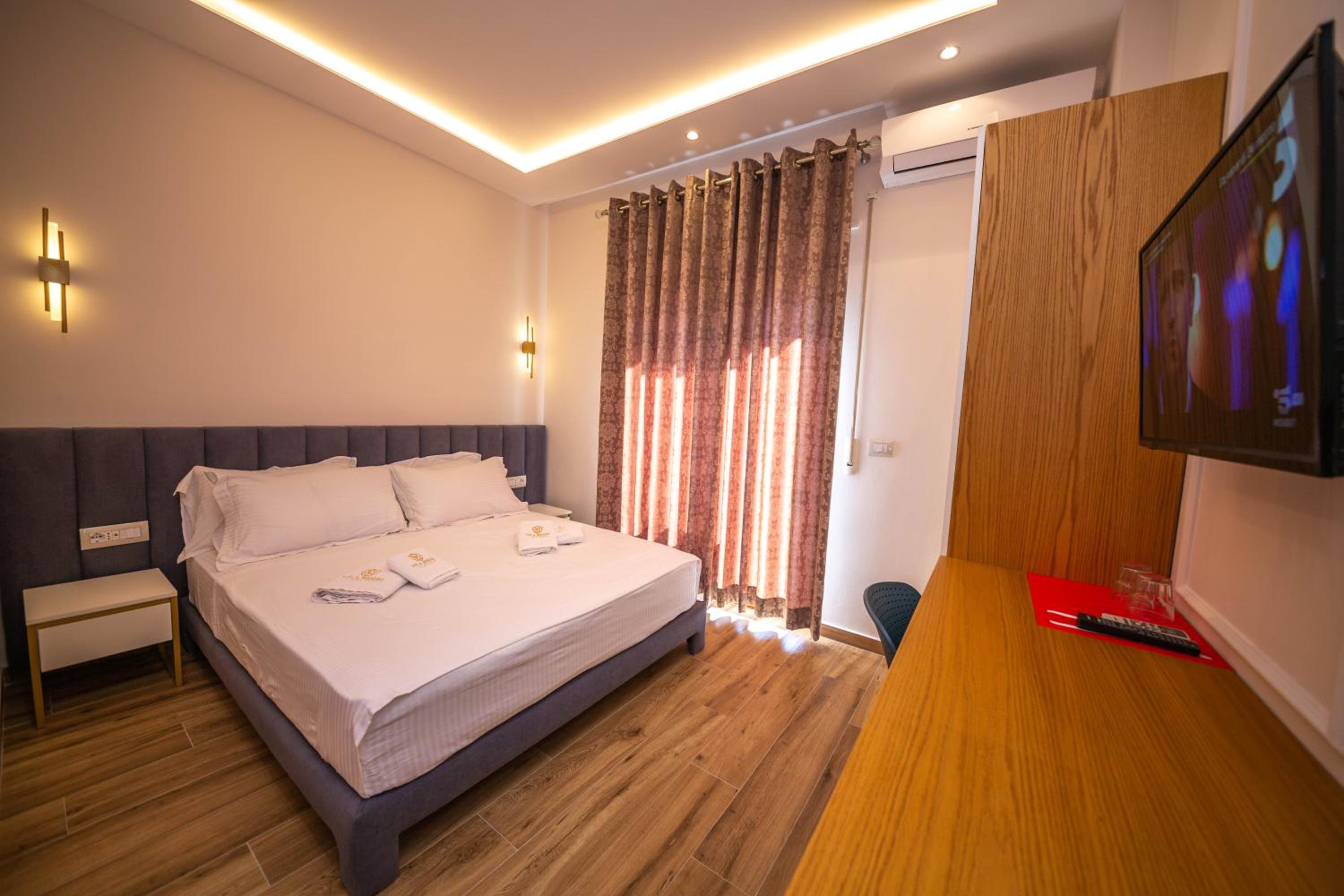 Double Room with Balcony and Sea View photo 3