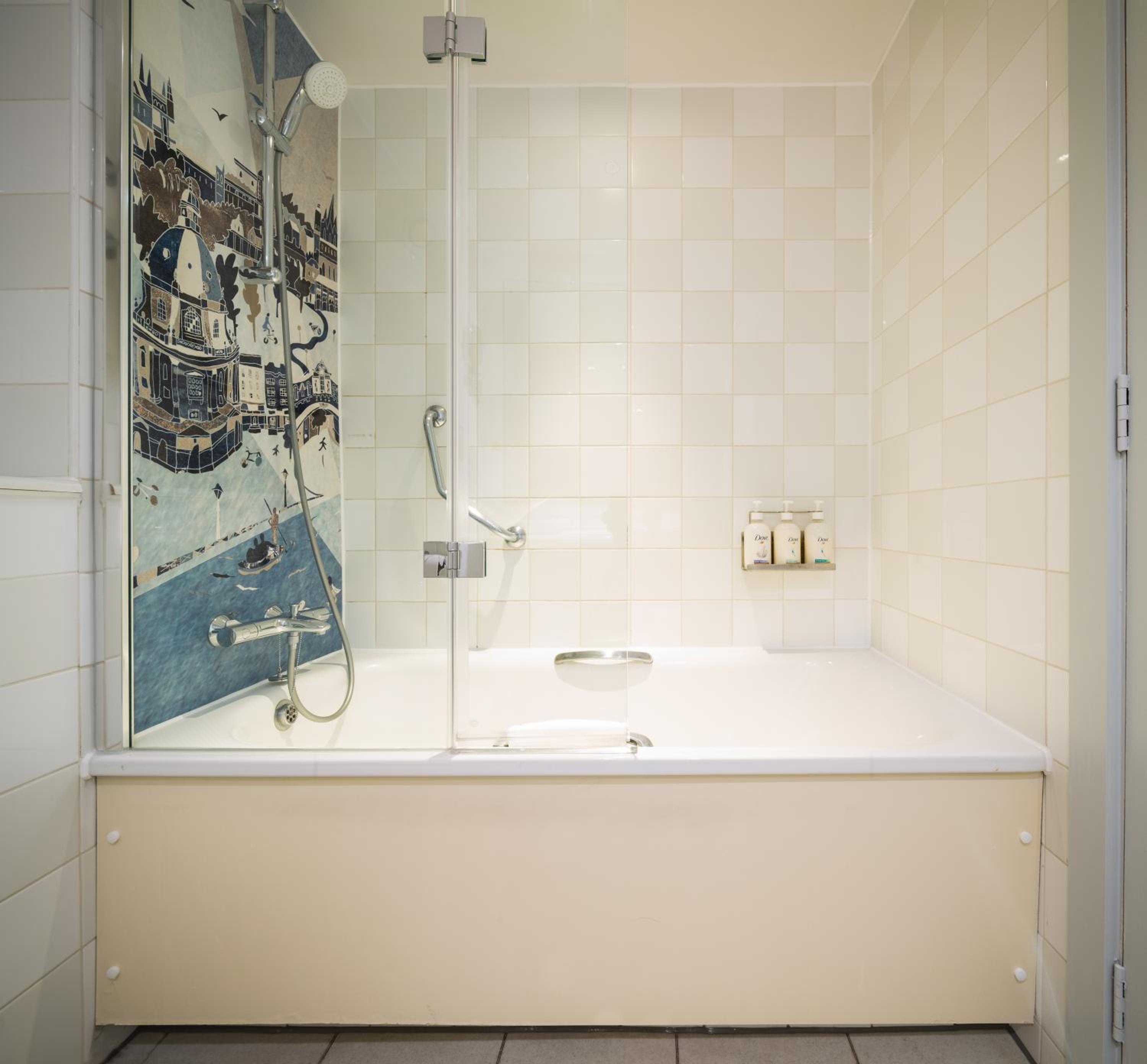 Premium Room - Photo 4
