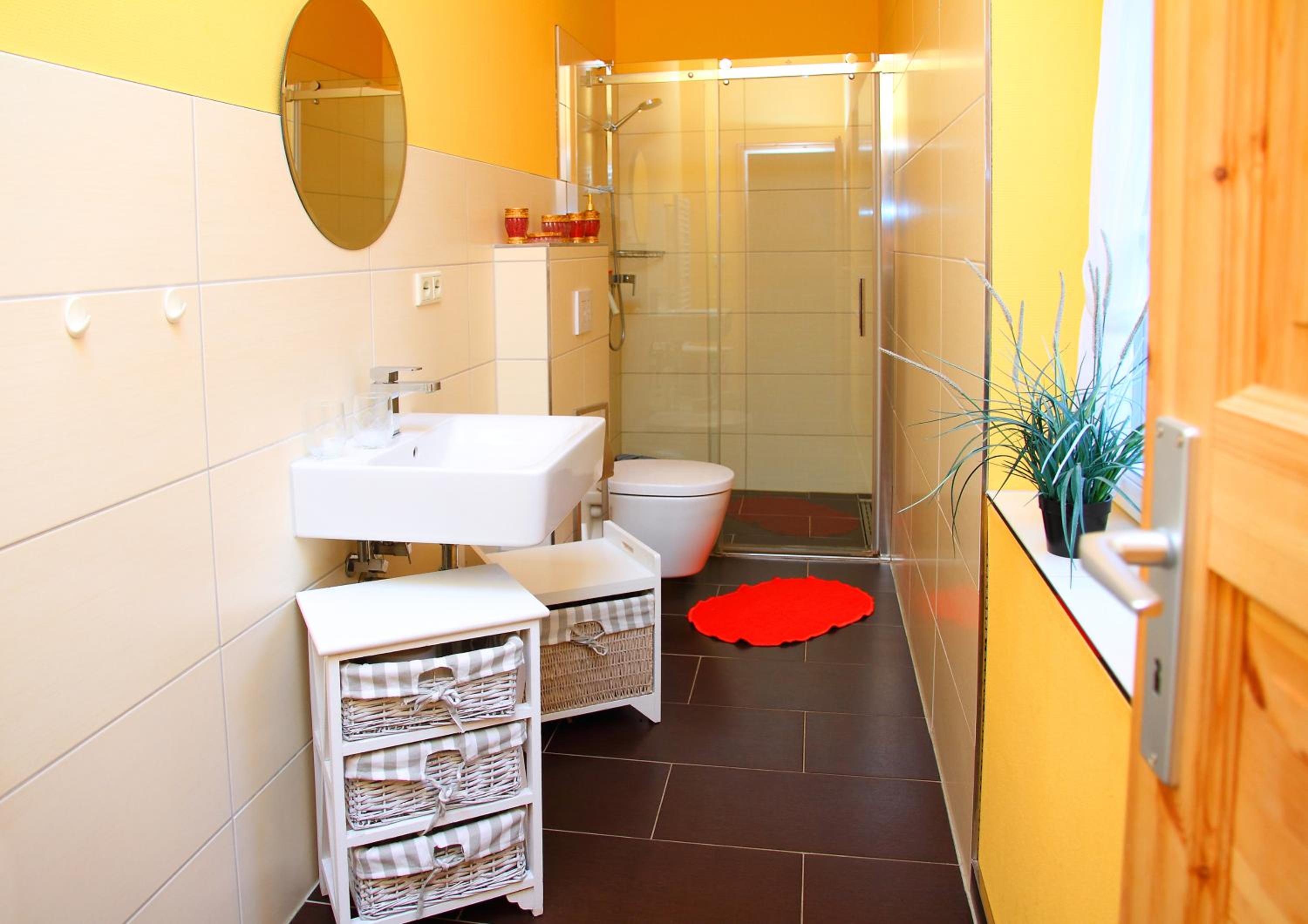 Three-Bedroom House photo 3