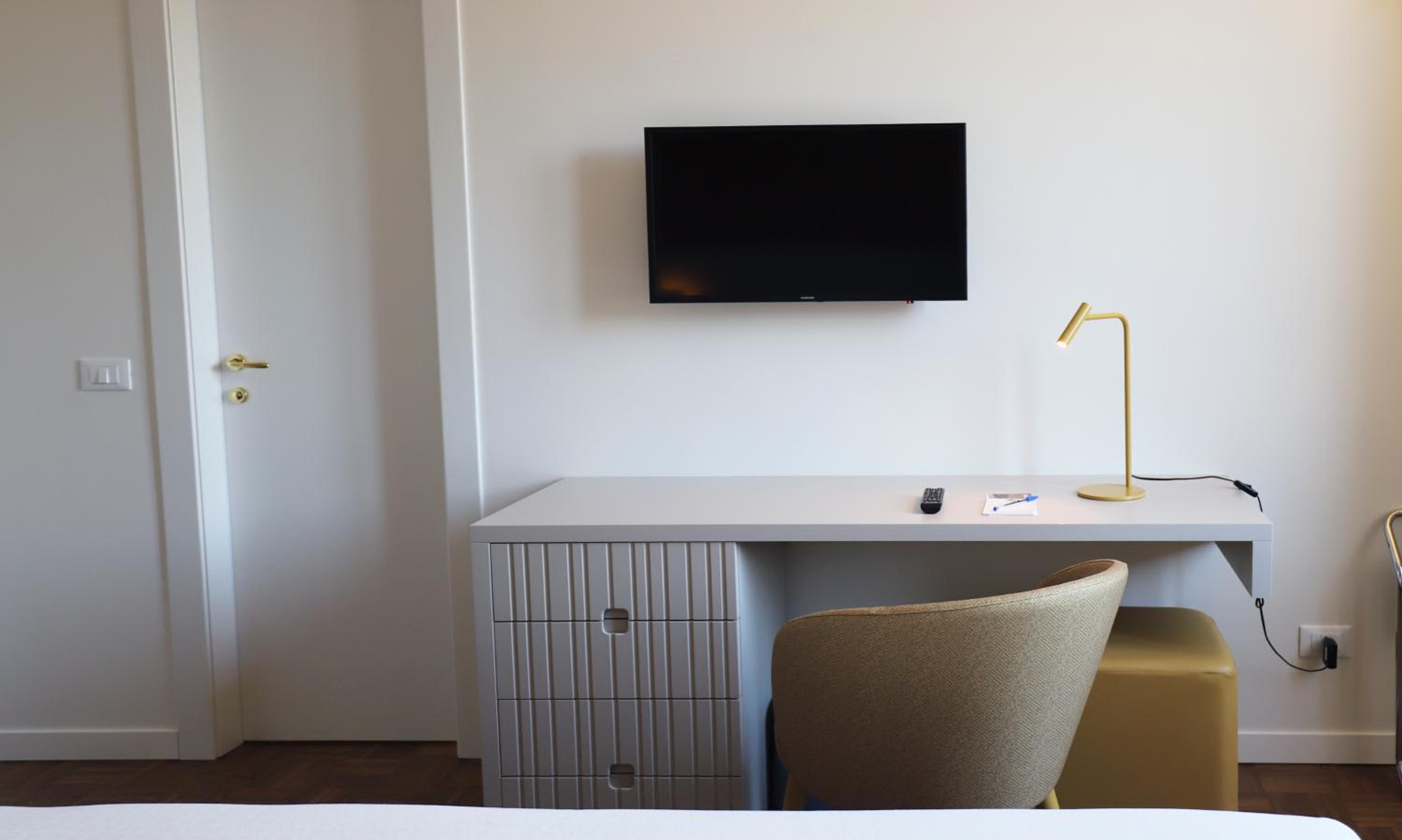 Double Room - Photo 1