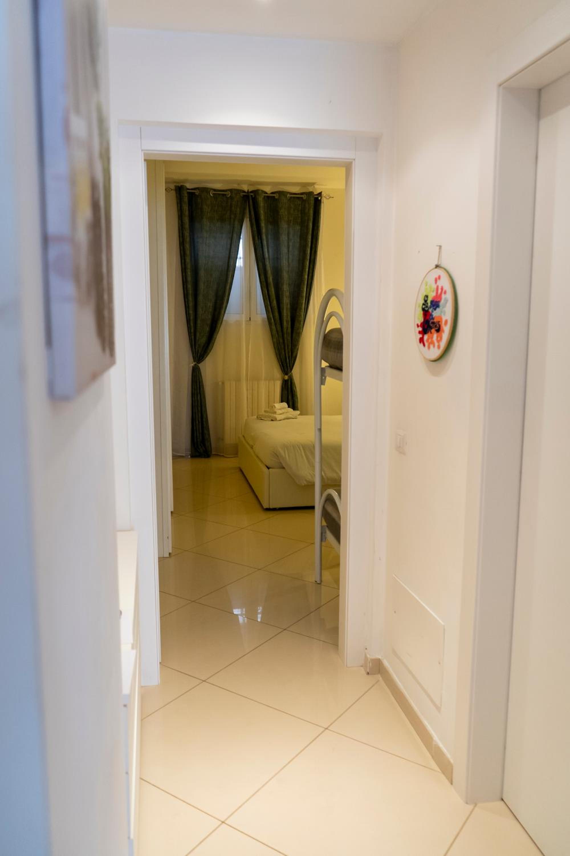 Apartment - Ground Floor - Photo 8