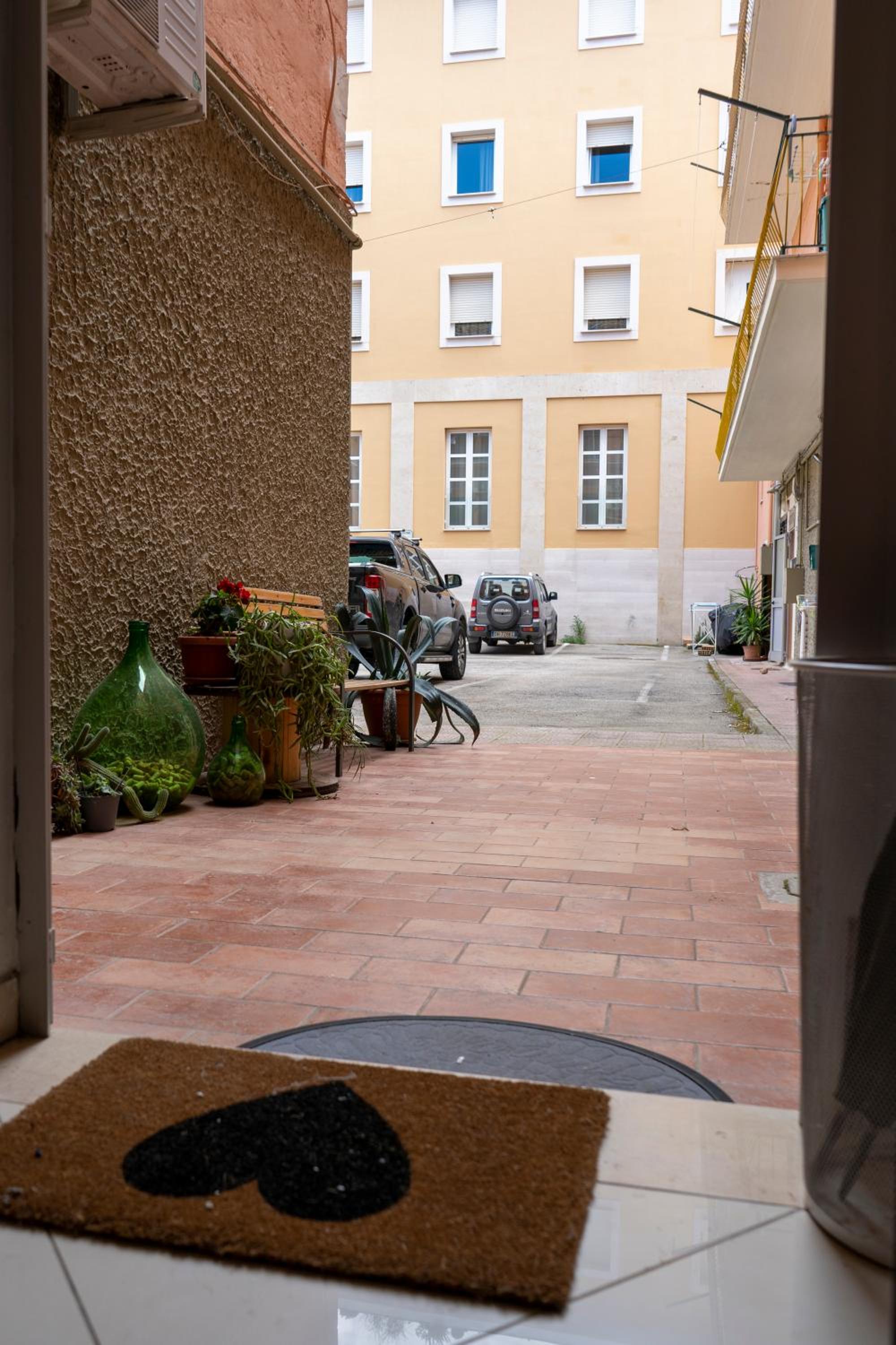 Apartment - Ground Floor - Photo 9