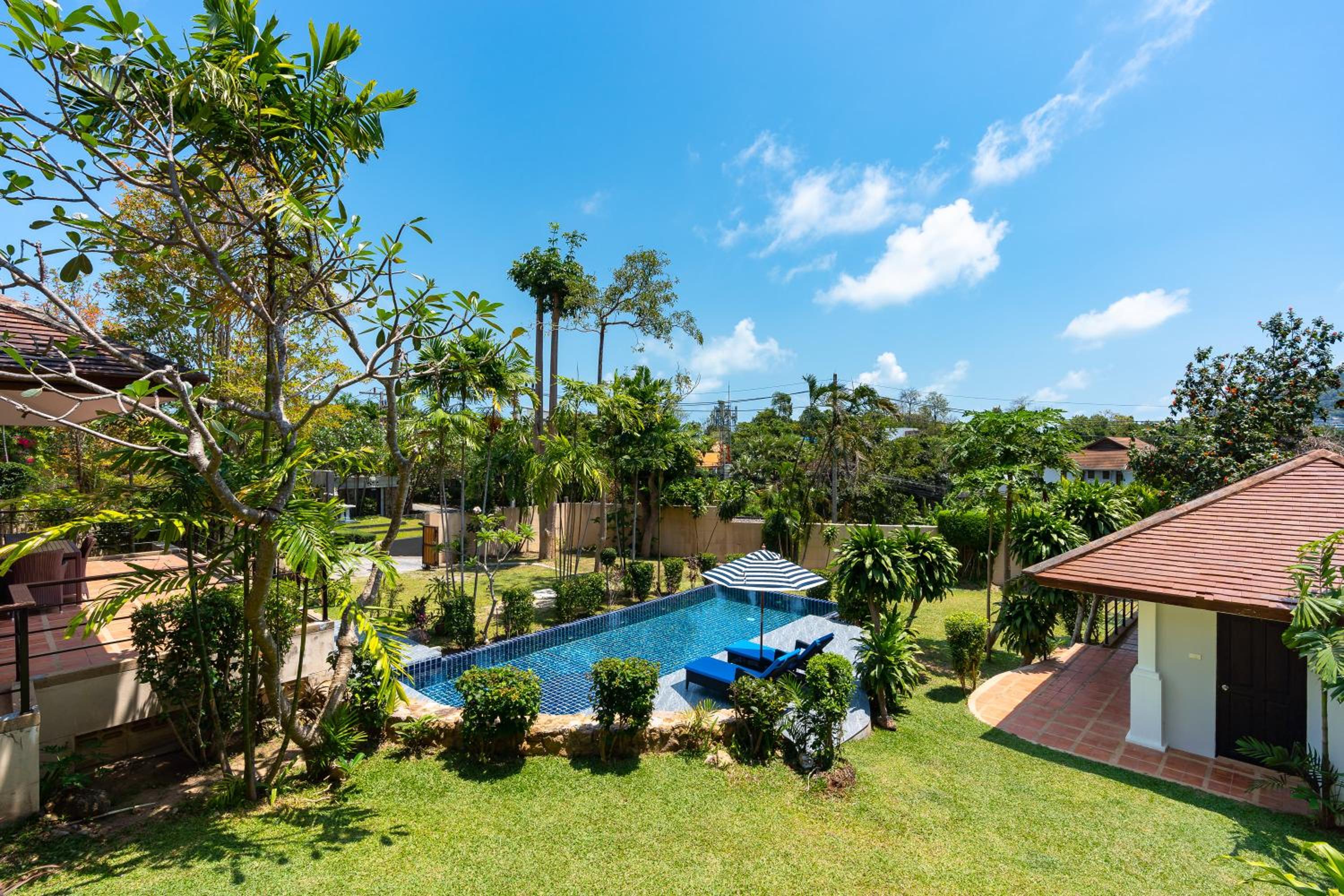 Superior Villa photo 3
