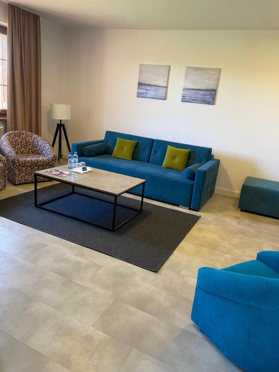 Suite with Balcony - Photo 9