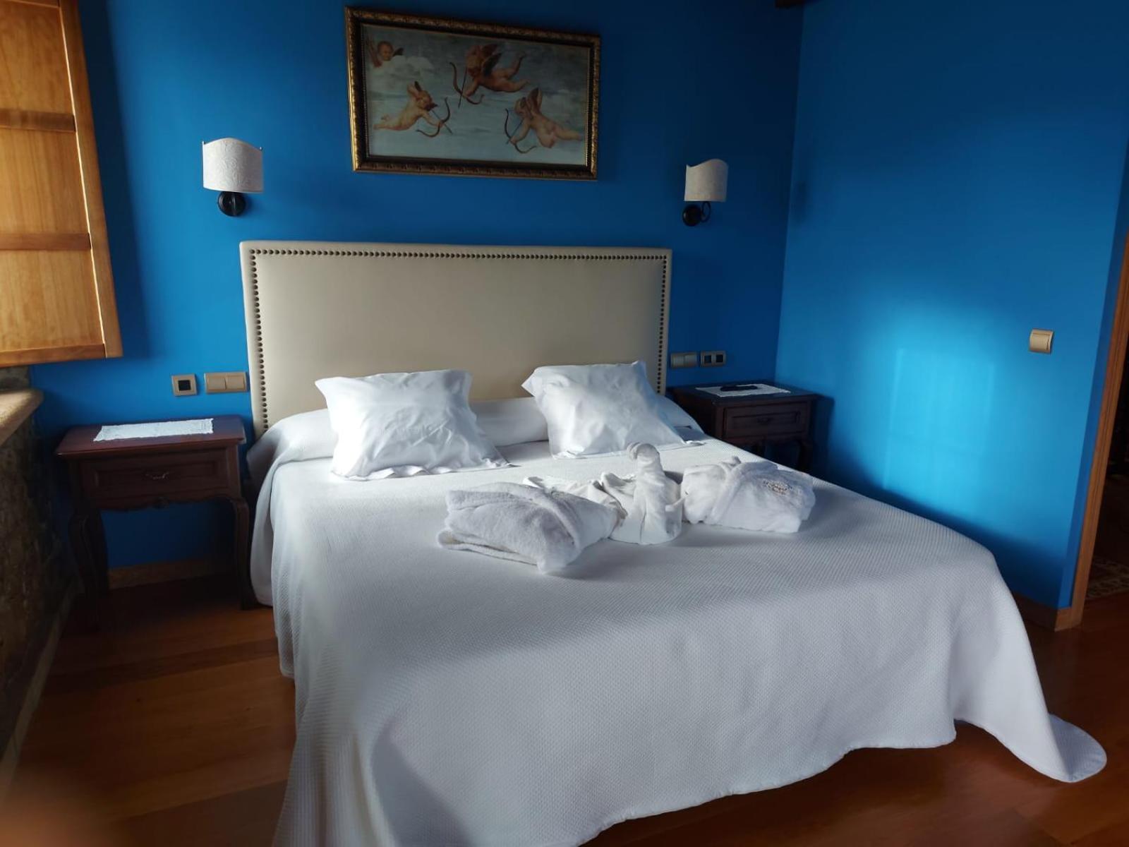 Suite with Balcony photo 2