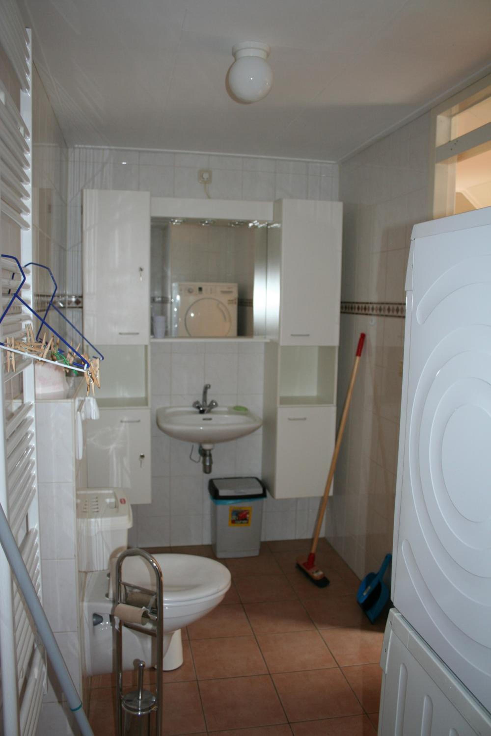 Apartment - Ground Floor photo 2