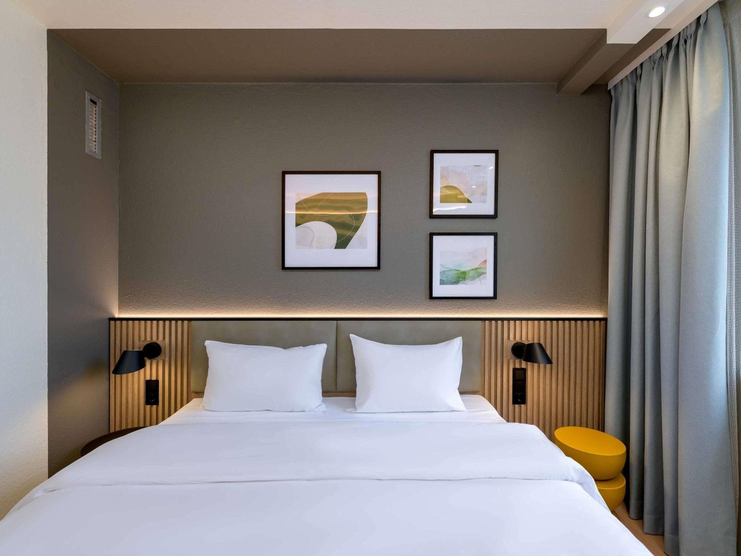 Comfort Twin Room with City View