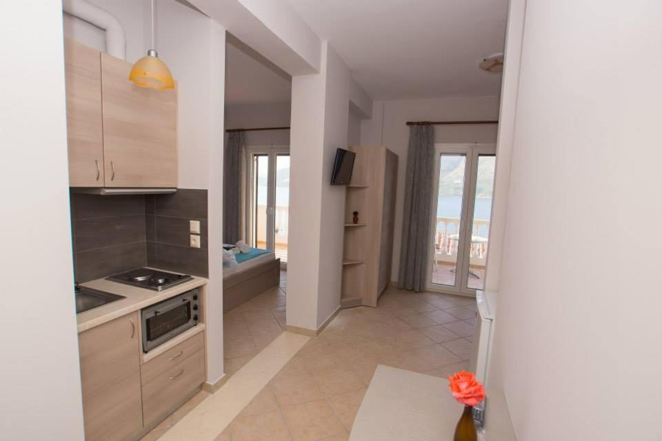 Studio with Sea View