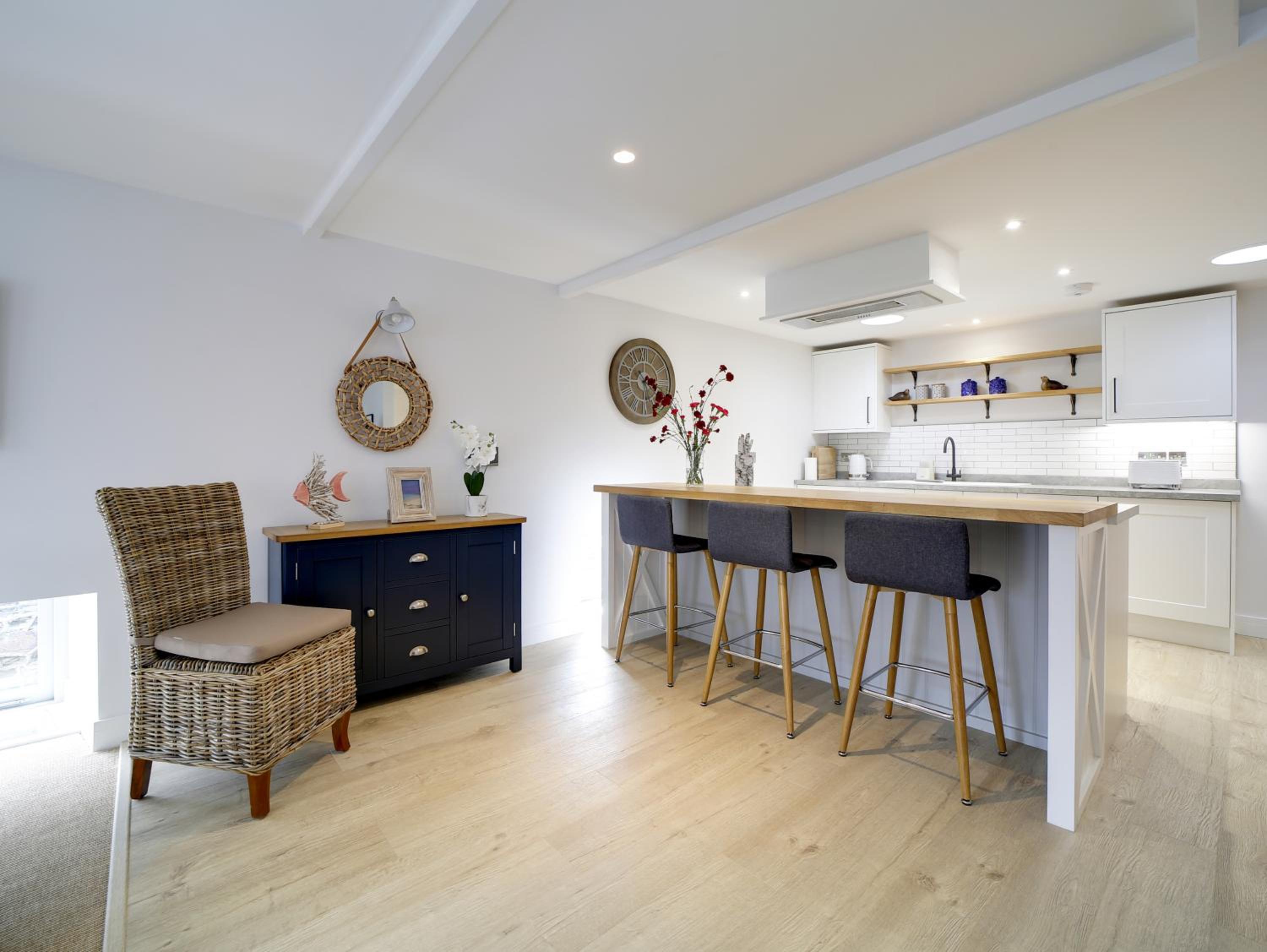 One-Bedroom House photo 3
