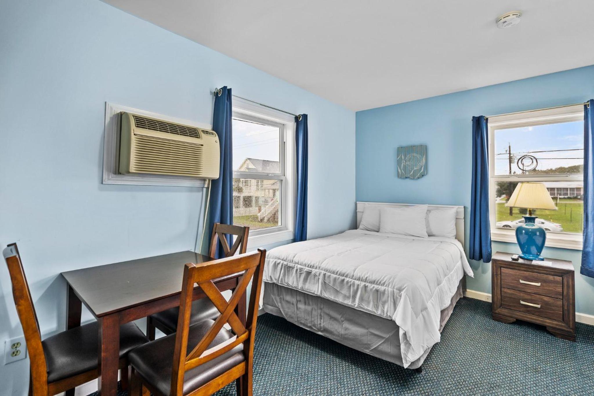 Standard Queen Room photo 1