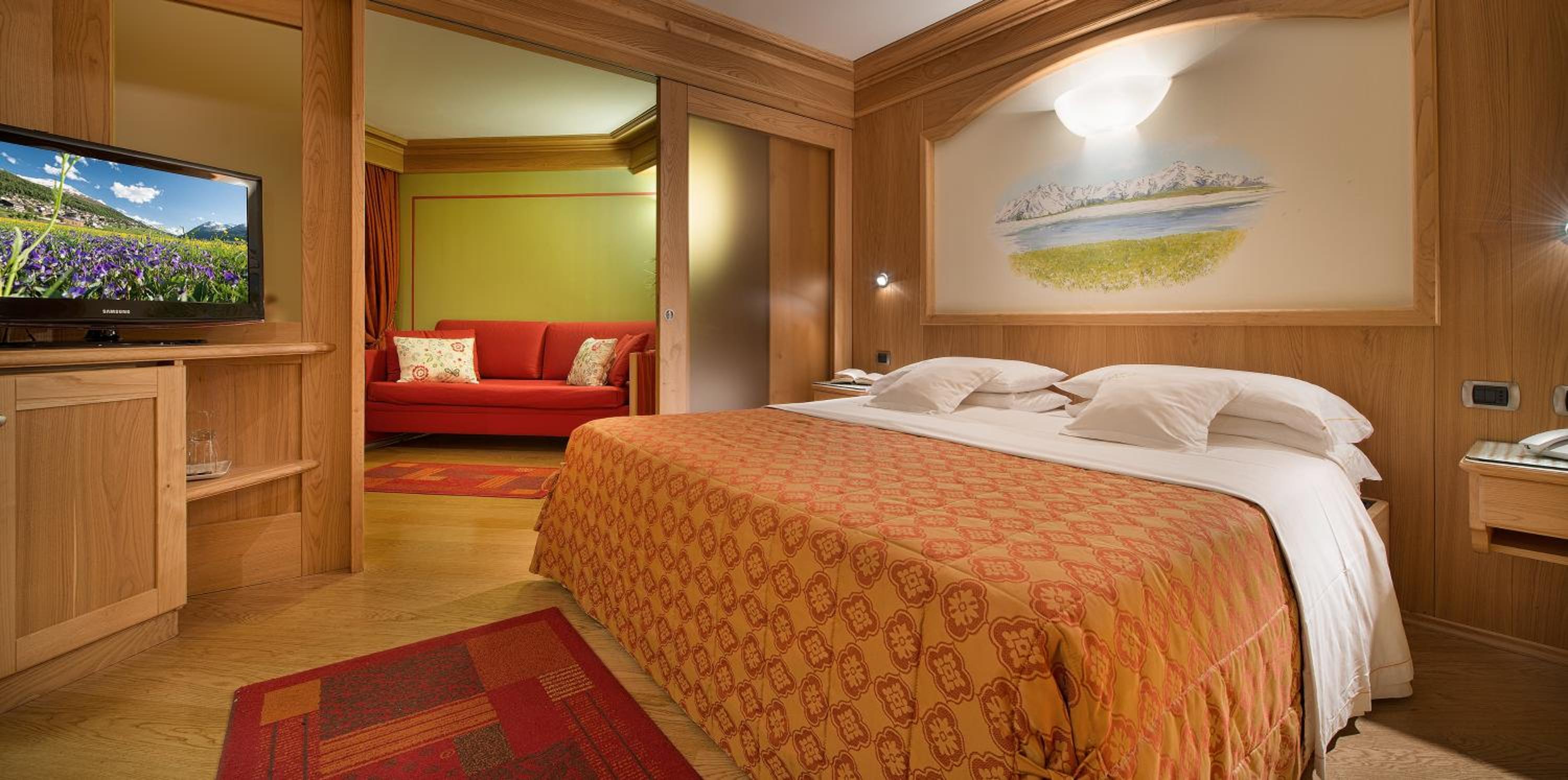 Family Suite (2 Adults + 2 Children) - Photo 3
