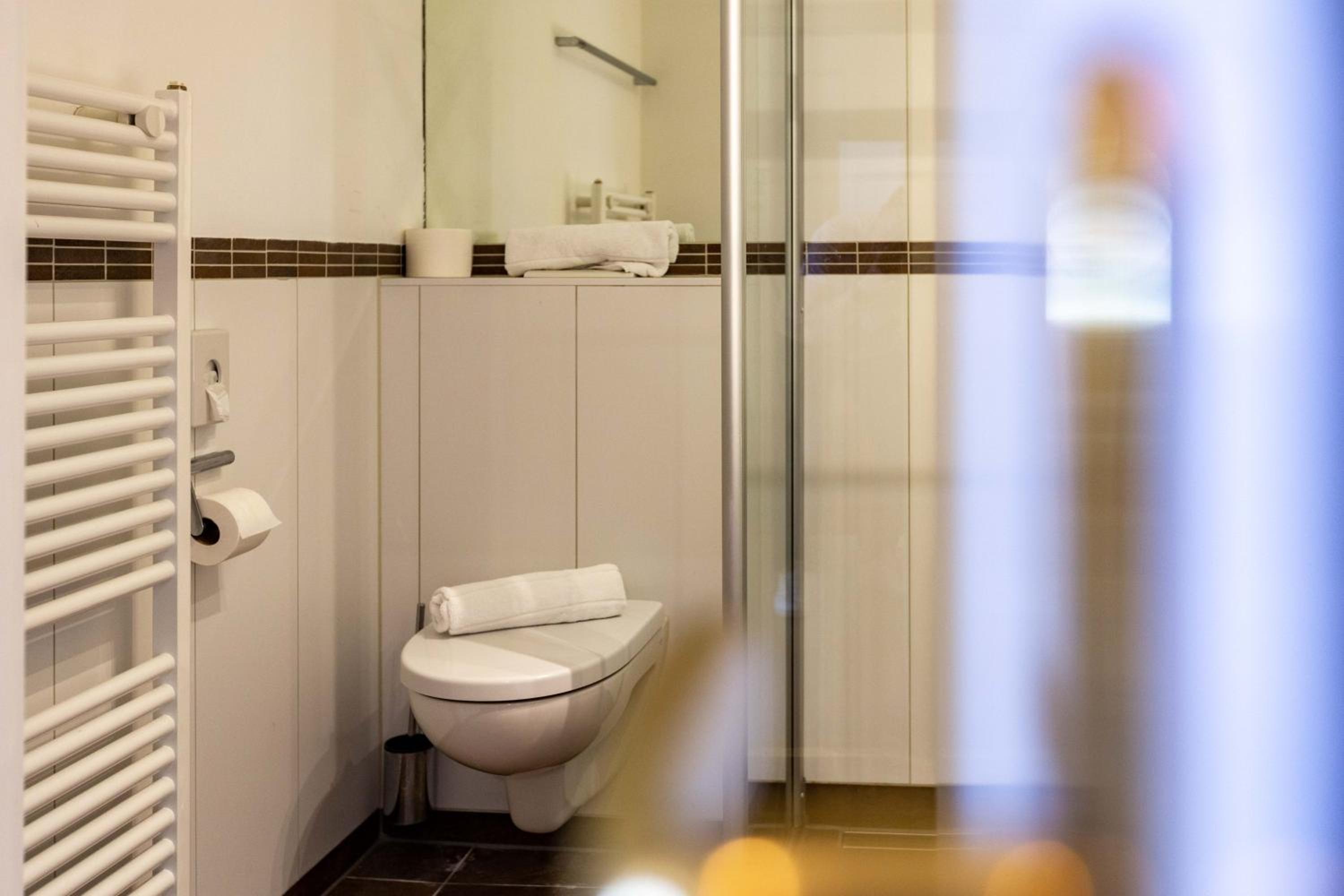Double Room - Photo 9