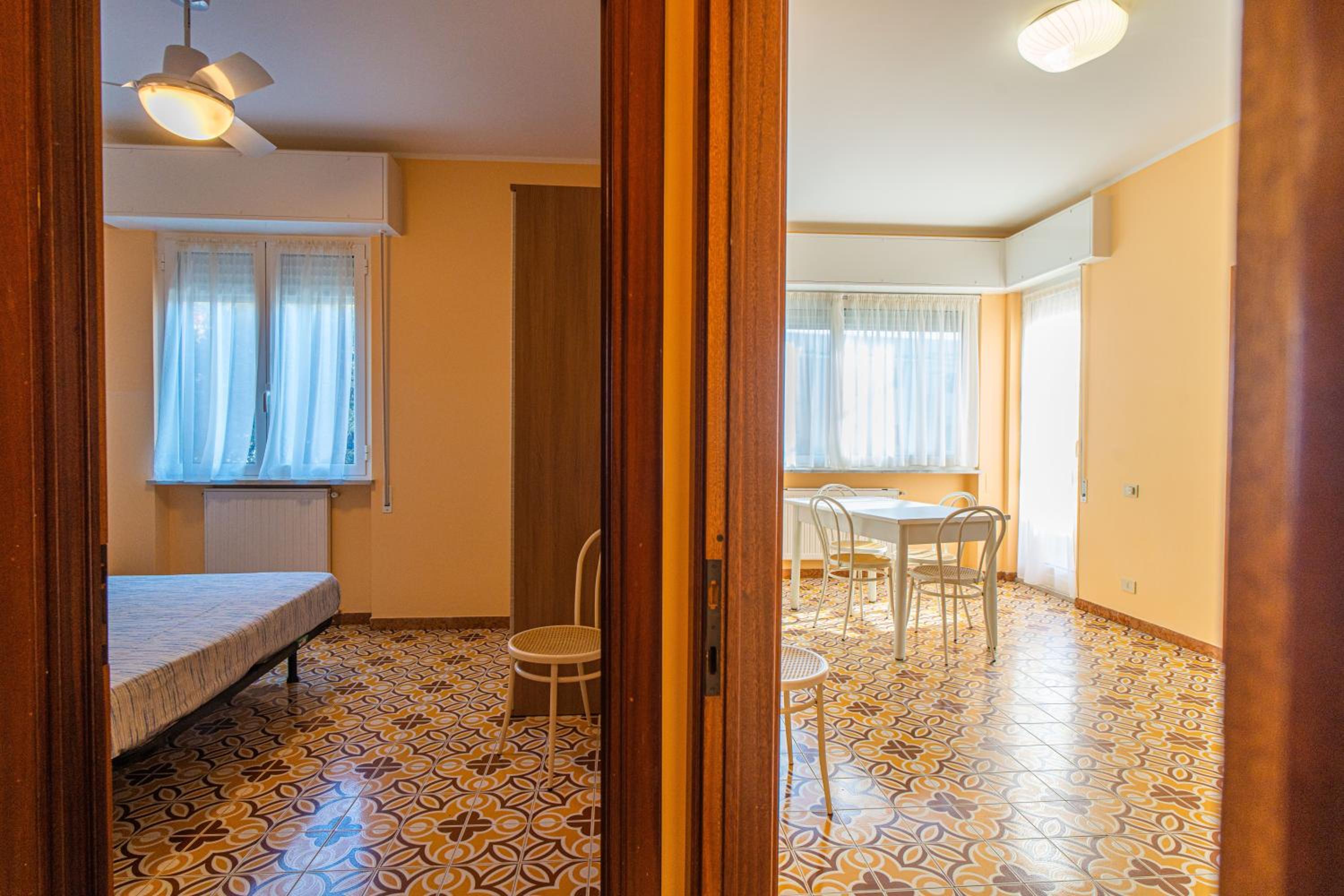 Apartment with Balcony photo 2