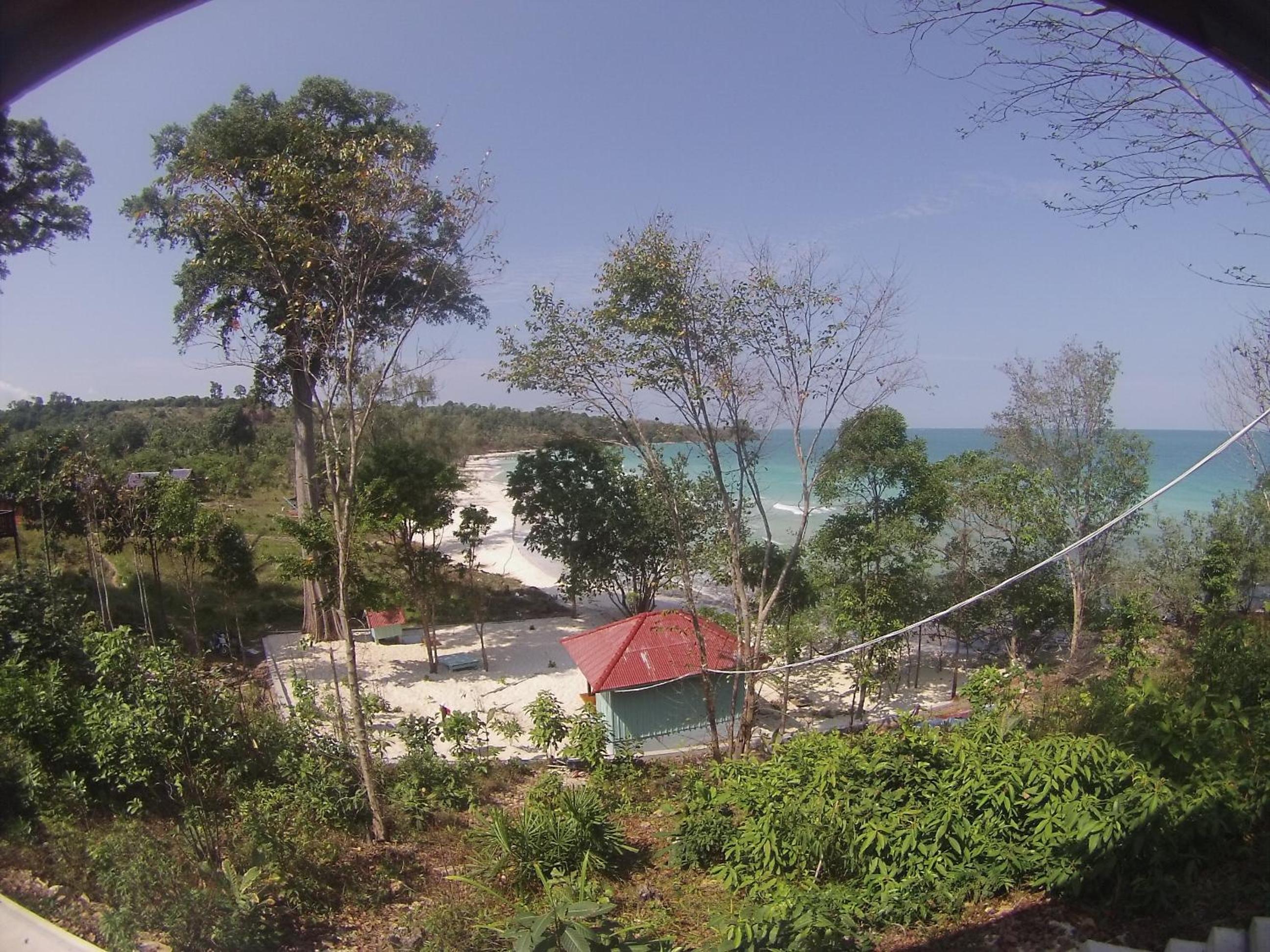 Double Room with Balcony and Sea View - Photo 8