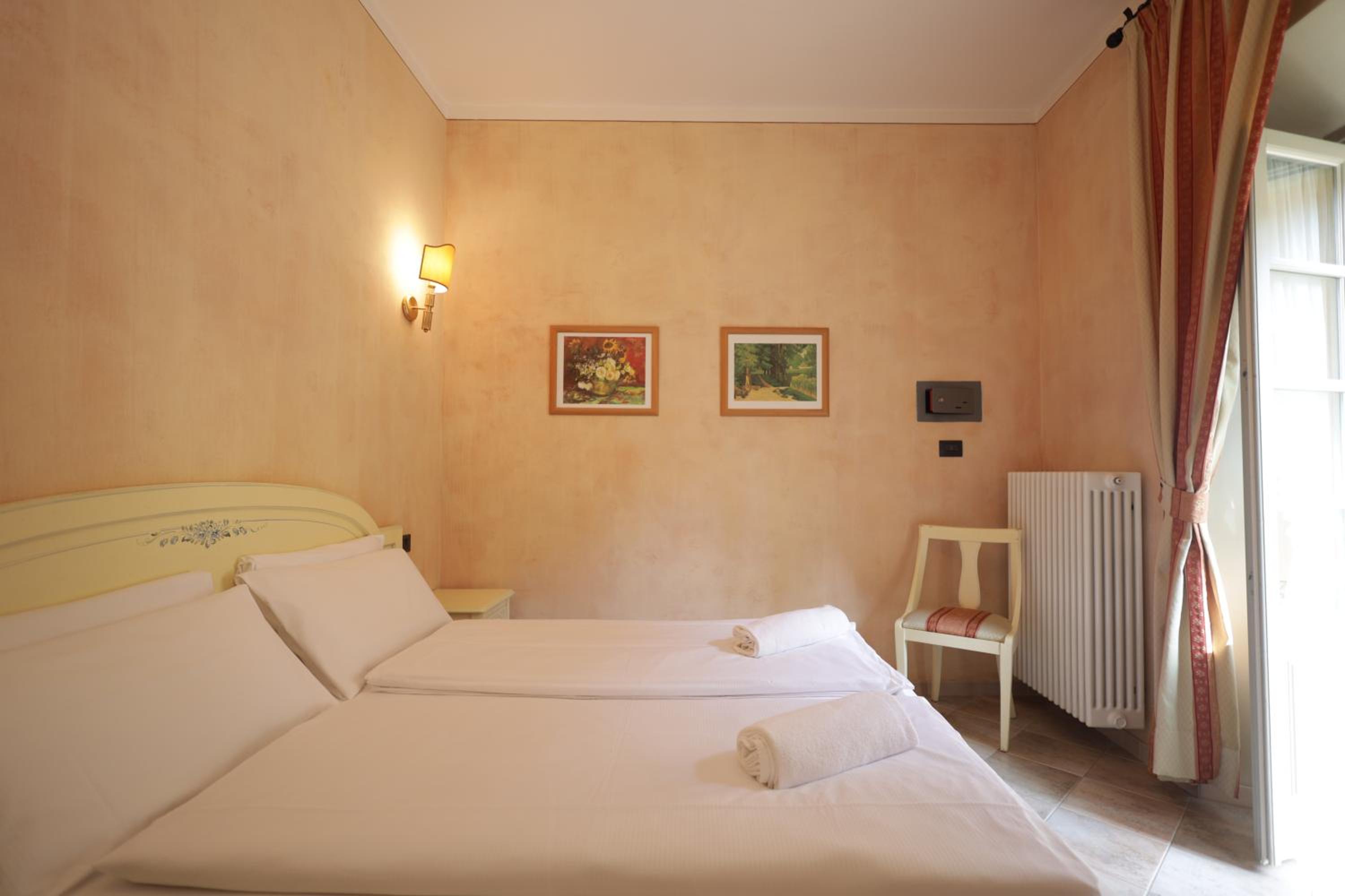 Executive Double or Twin Room - Photo 6