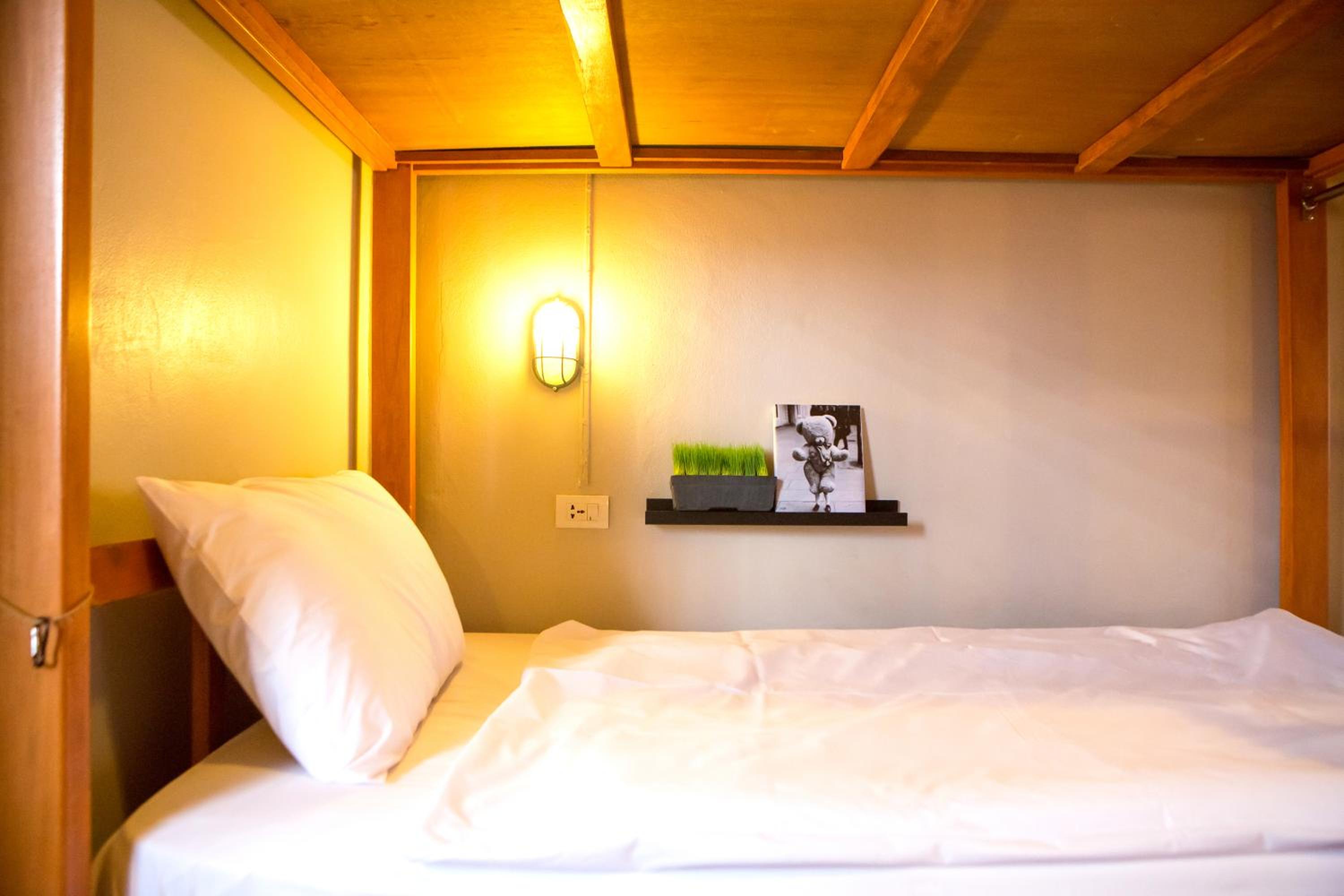Bed in 4-Bed Mixed Dormitory Room photo 3