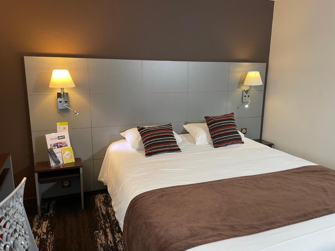 1 Double Bed - Photo 5