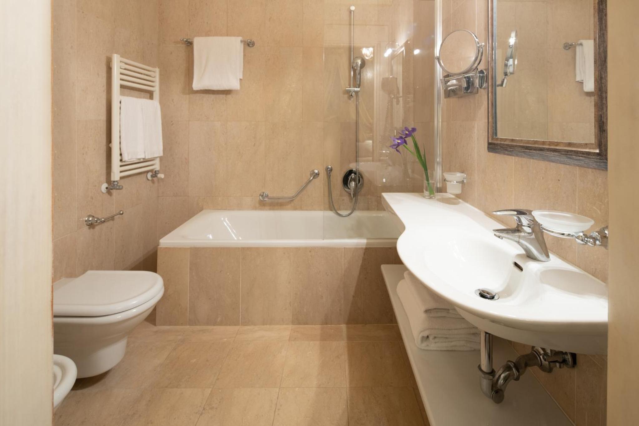 Premium Double Room with Canal View
