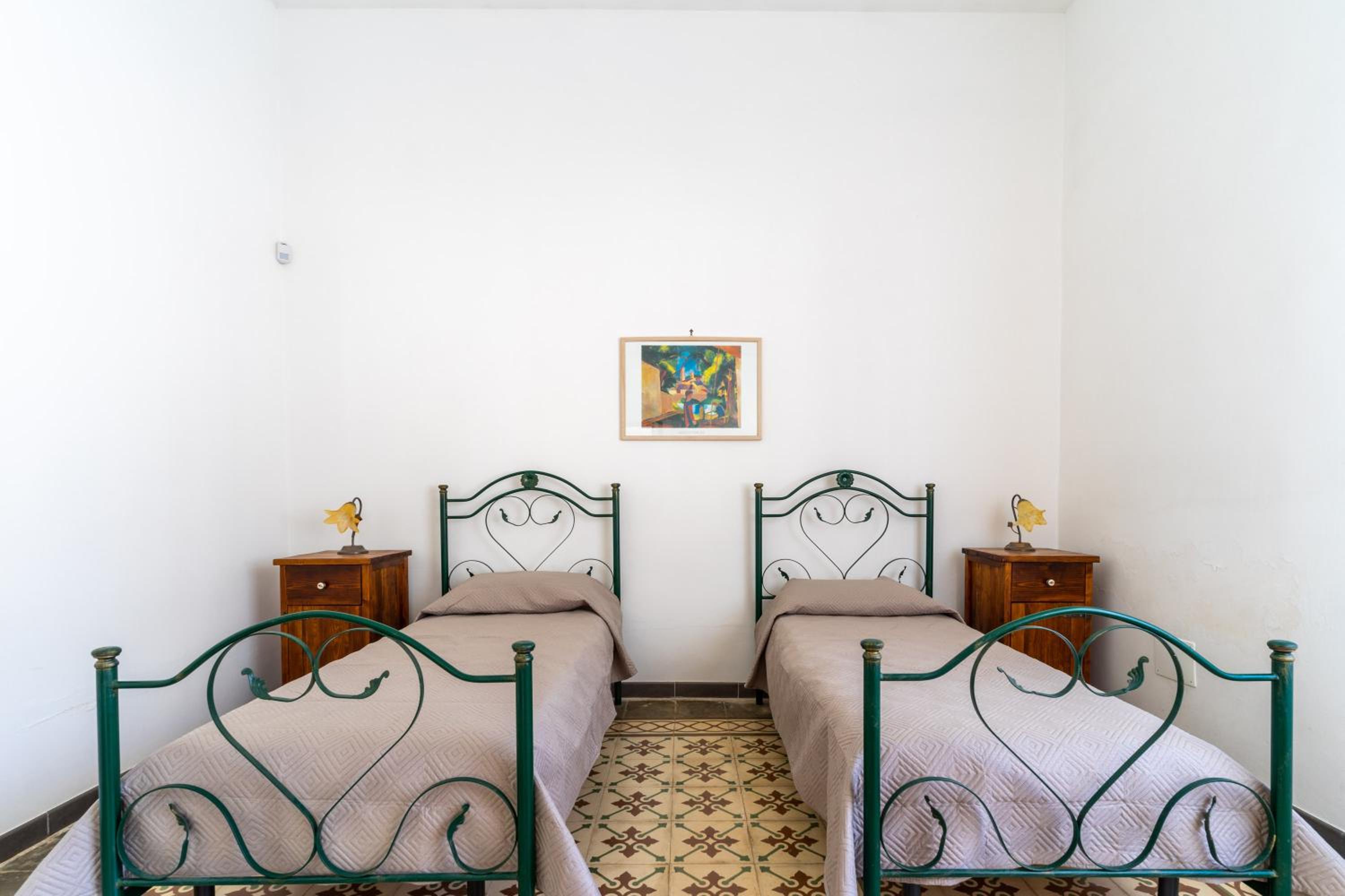Apartment with Terrace photo 2