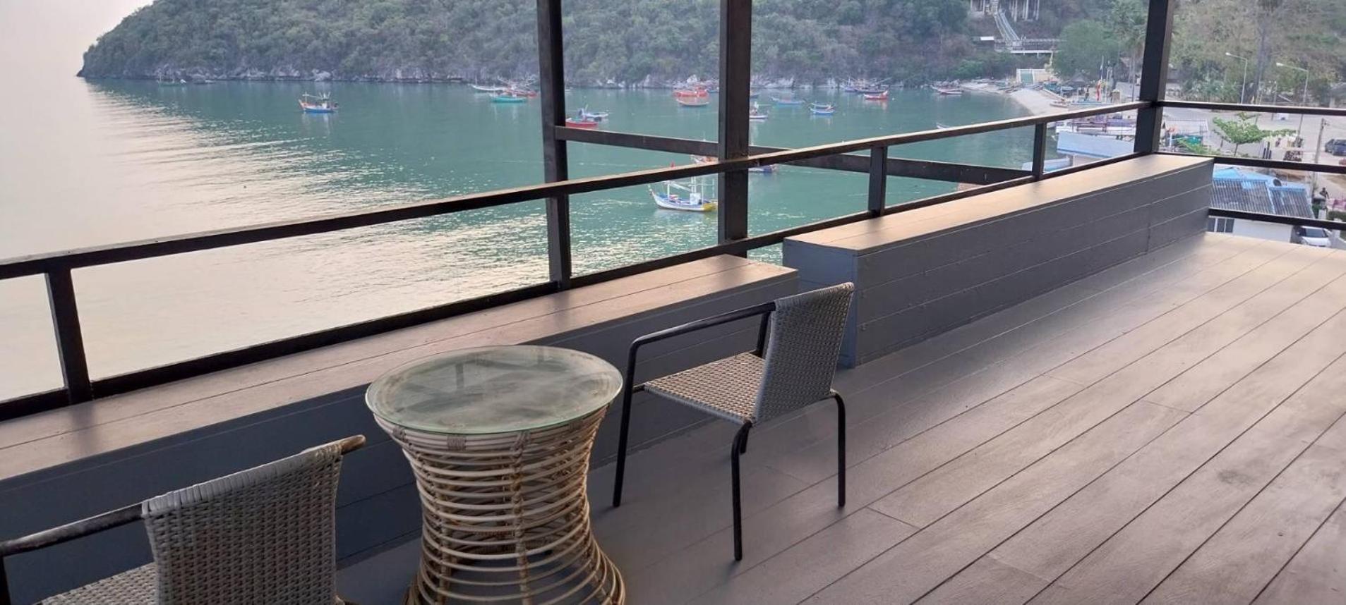 Studio with Sea View photo 2