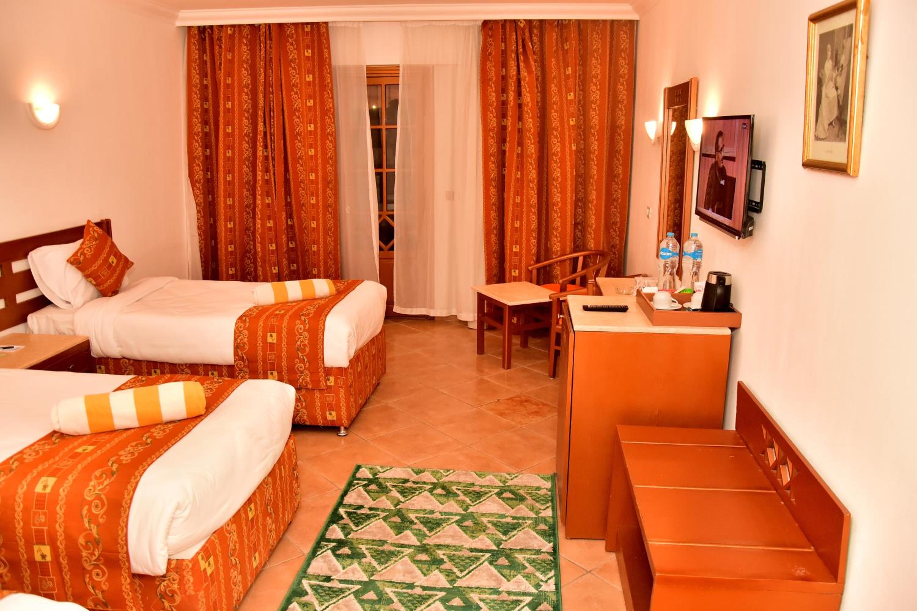 Verginia Double Room - Photo 4