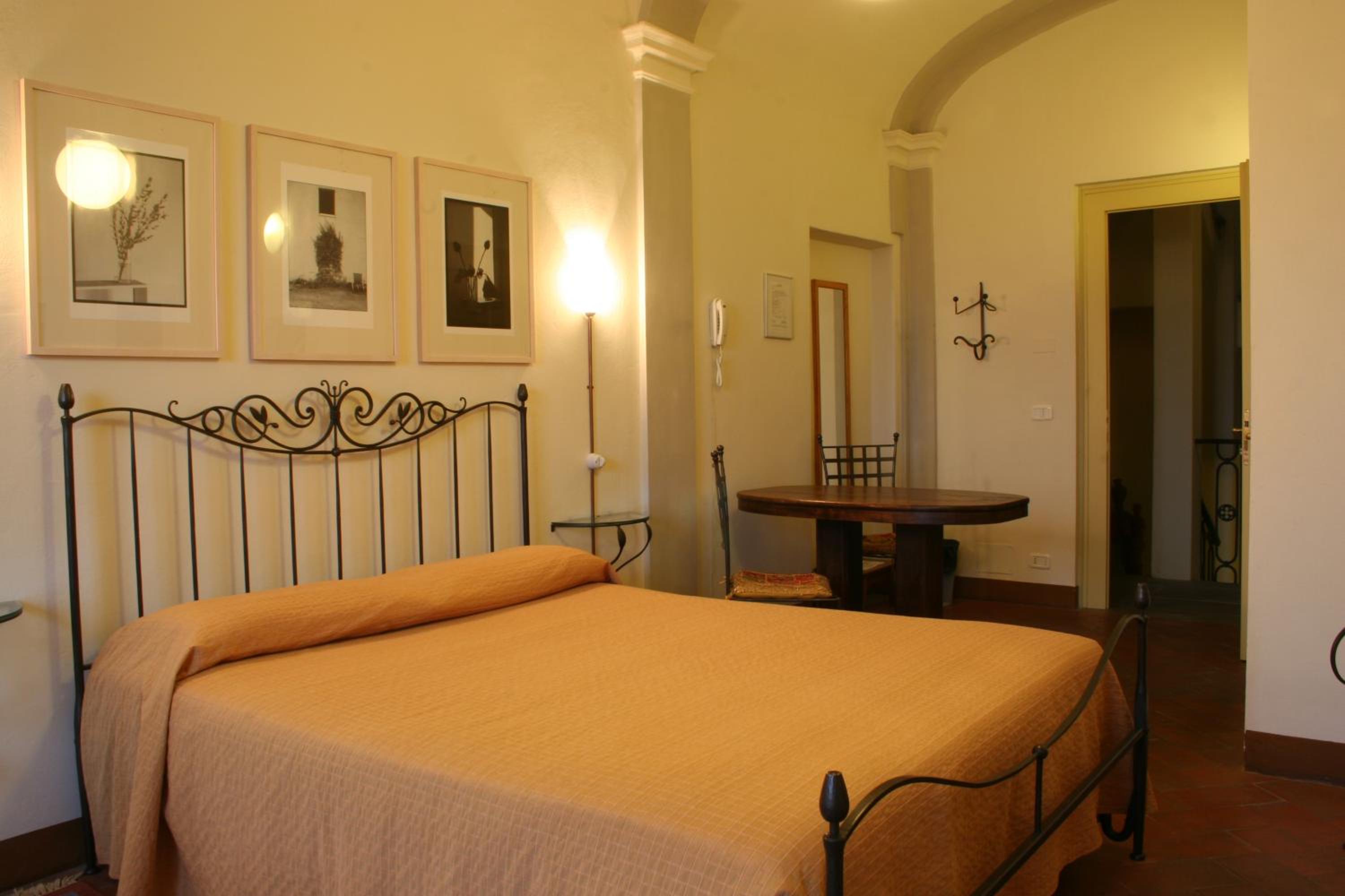 Triple Room photo 3